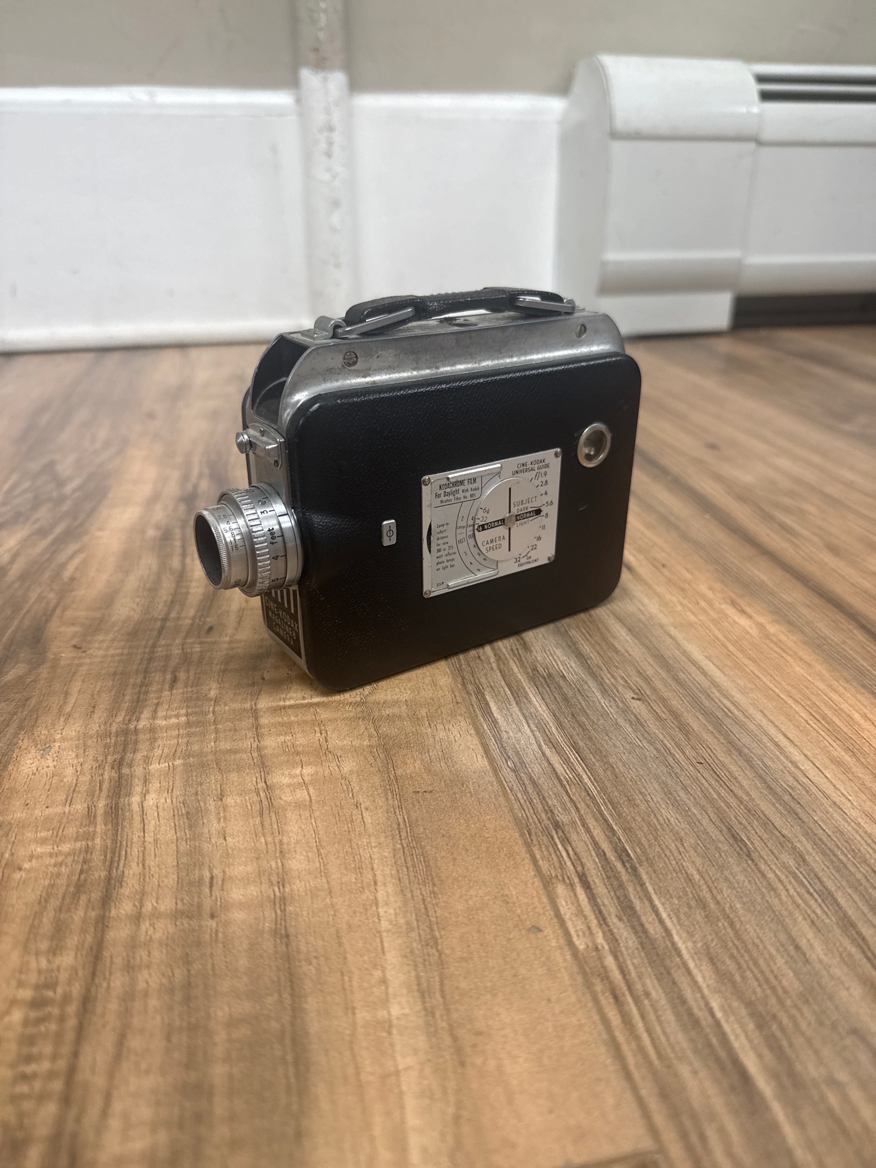 Cine-Kodak Magazine 8 Camera (used) – Du-All Camera