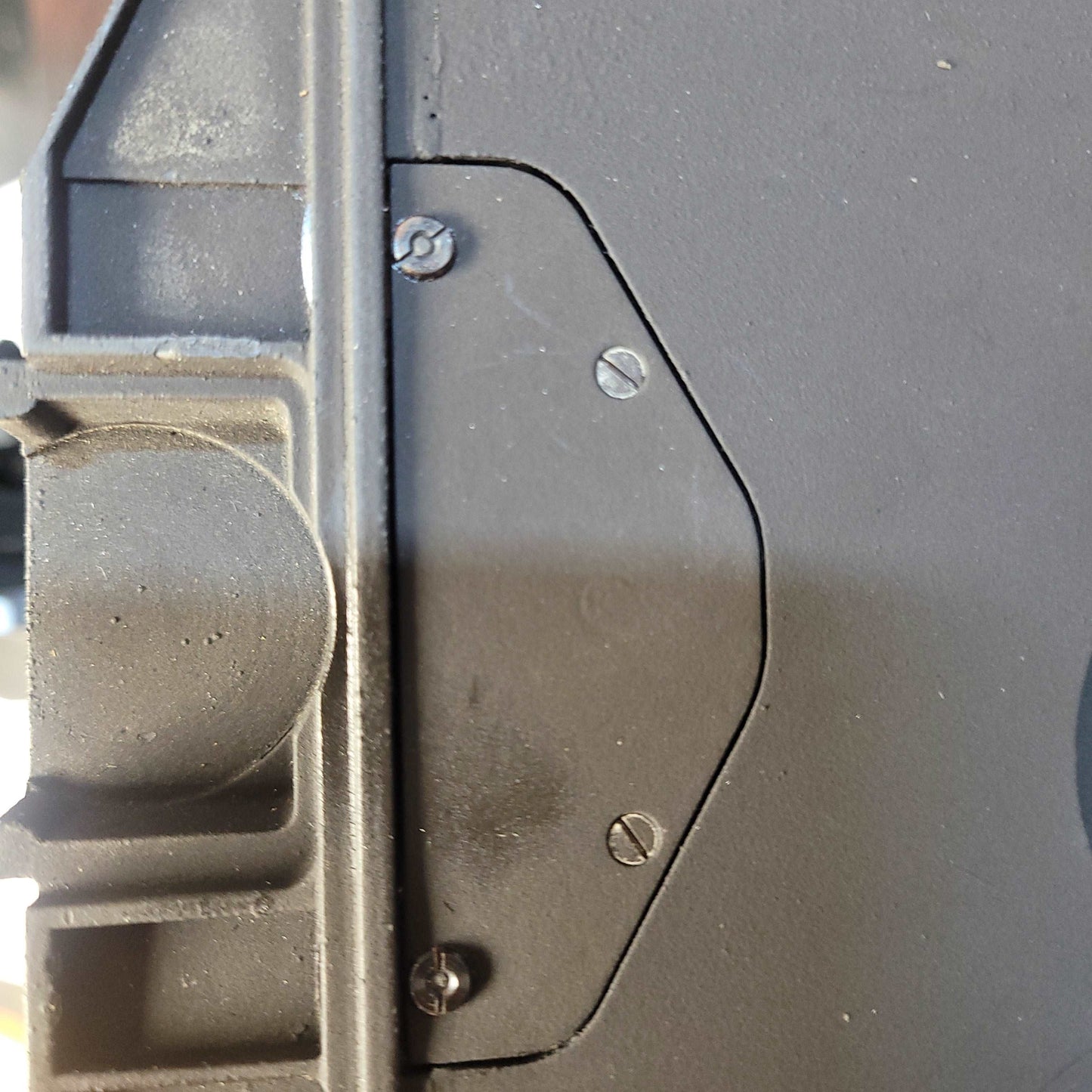 Arriflex SR Magazine Door Eccentric Nut & screw
