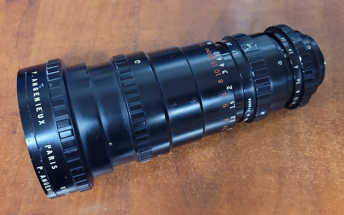 Angenieux Retro-Zoom attachment F x 0.7 POUR 4 x17 - 4 x20 (12.5-50mm) S# 1235502