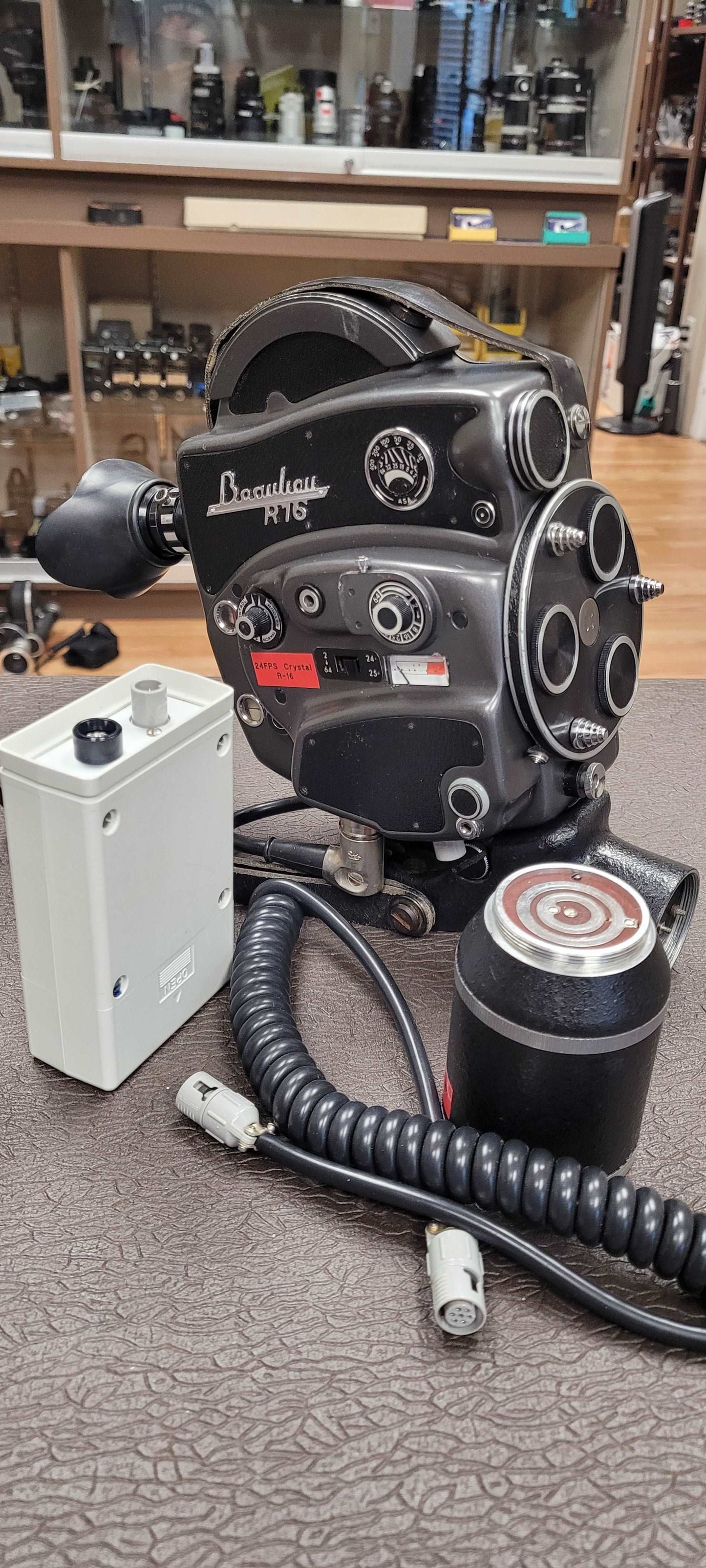 Beaulieu R-16 24FPS Crystal Synch Camera body with TFG Control Box