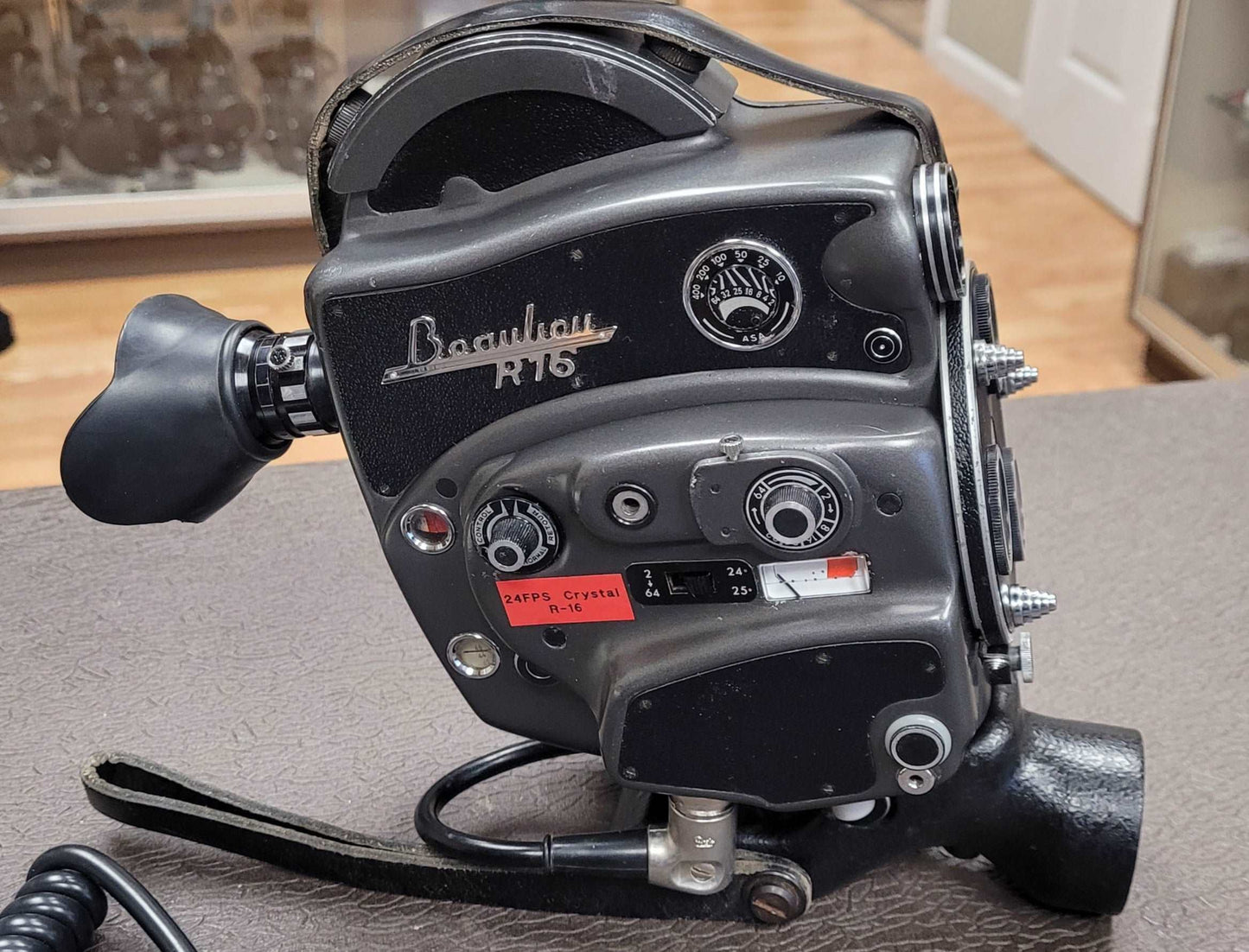 Beaulieu R-16 24FPS Crystal Synch Camera body with TFG Control Box