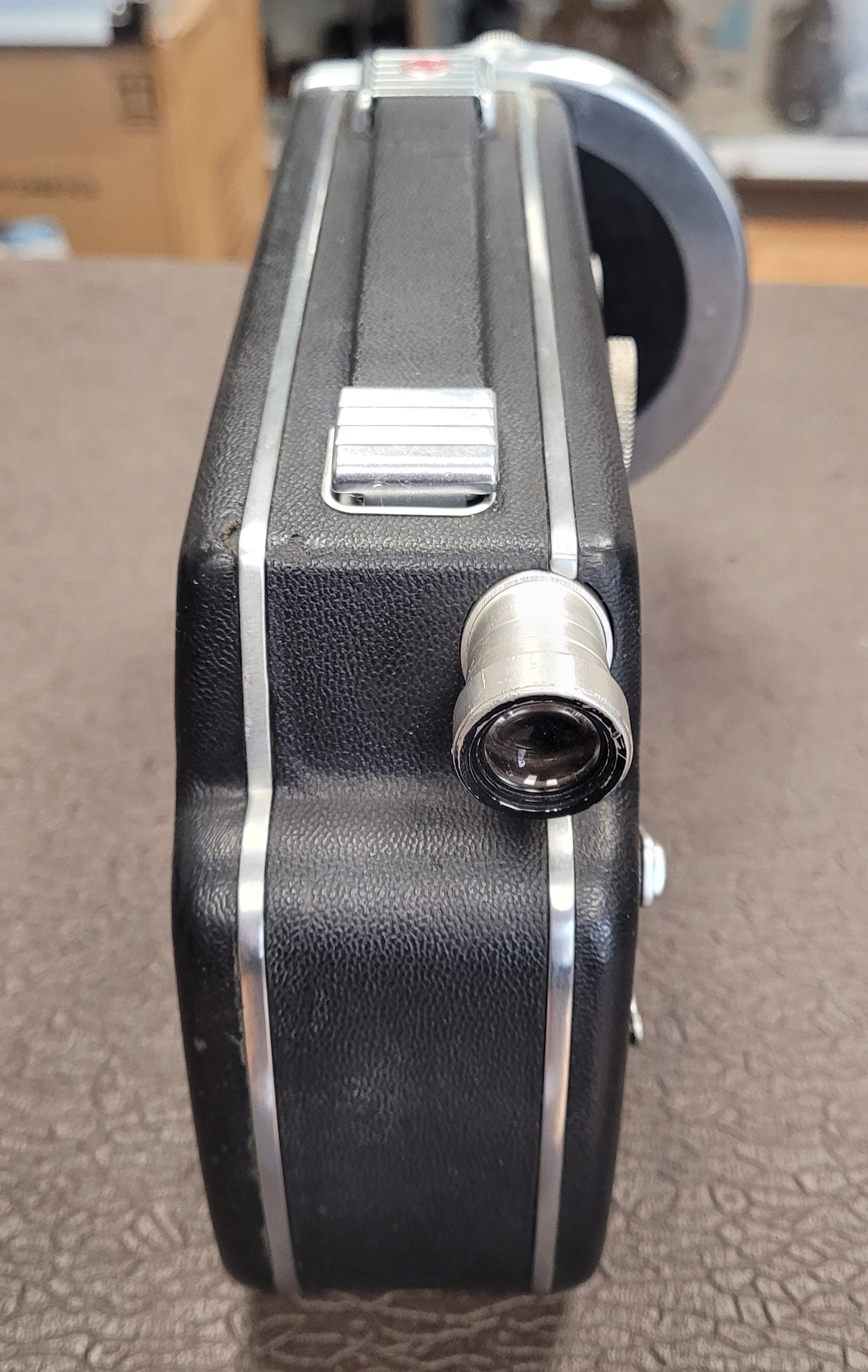 Cine Kodak K-100 16mm Non Reflex 3 Lens Turret Camera body