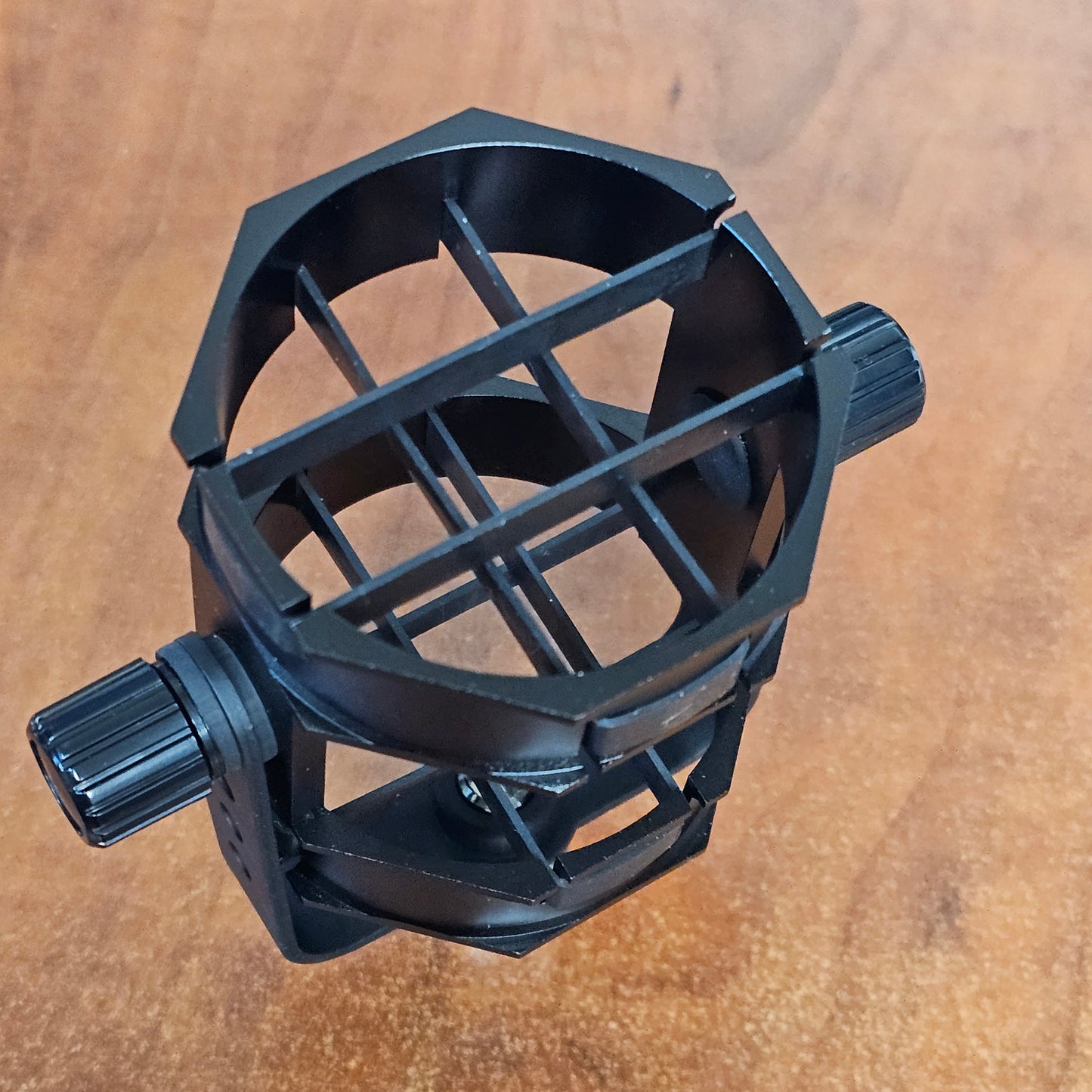 Audio-Technica AT8415 Universal Shockmount