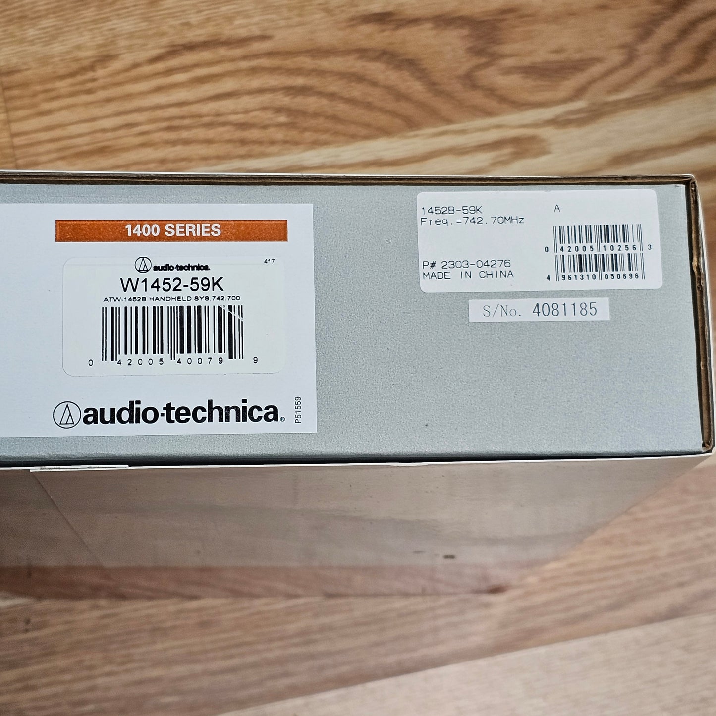 Audio Technica ATW-1452-59K UHF Wireless Microphone System S# 4081185