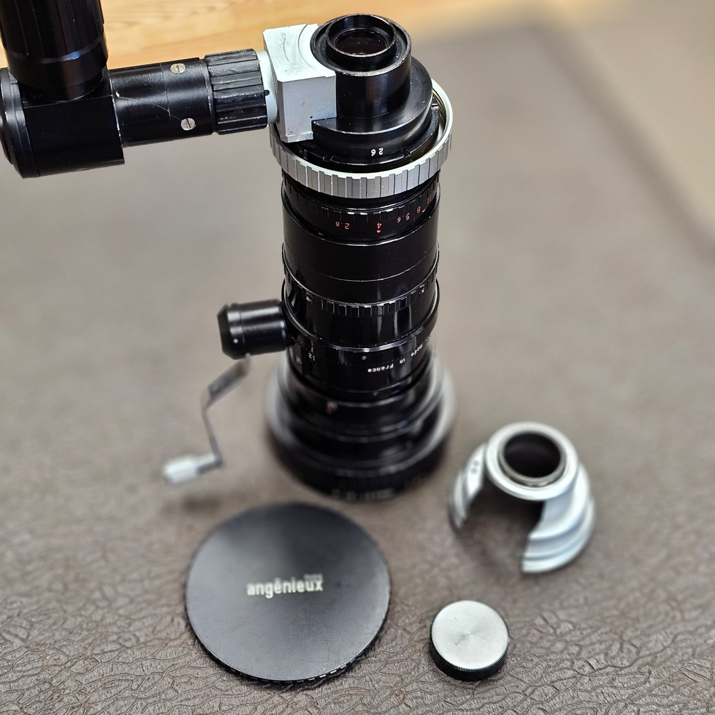 Angenieux 12-120mm T2.8 Type 10 x 12A C-Mount Zoom lens with Dogleg Viewfinder S# 1274024
