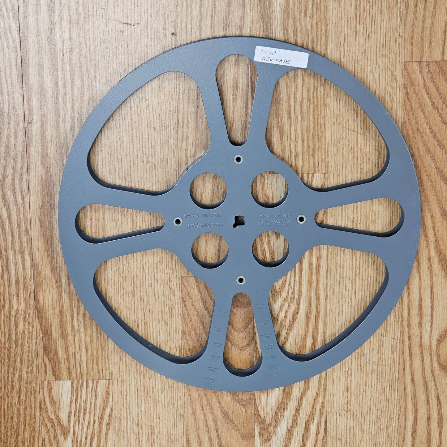 Neumade 16mm 1200' Metal Projector reel with Metal Storage Can Neumade
