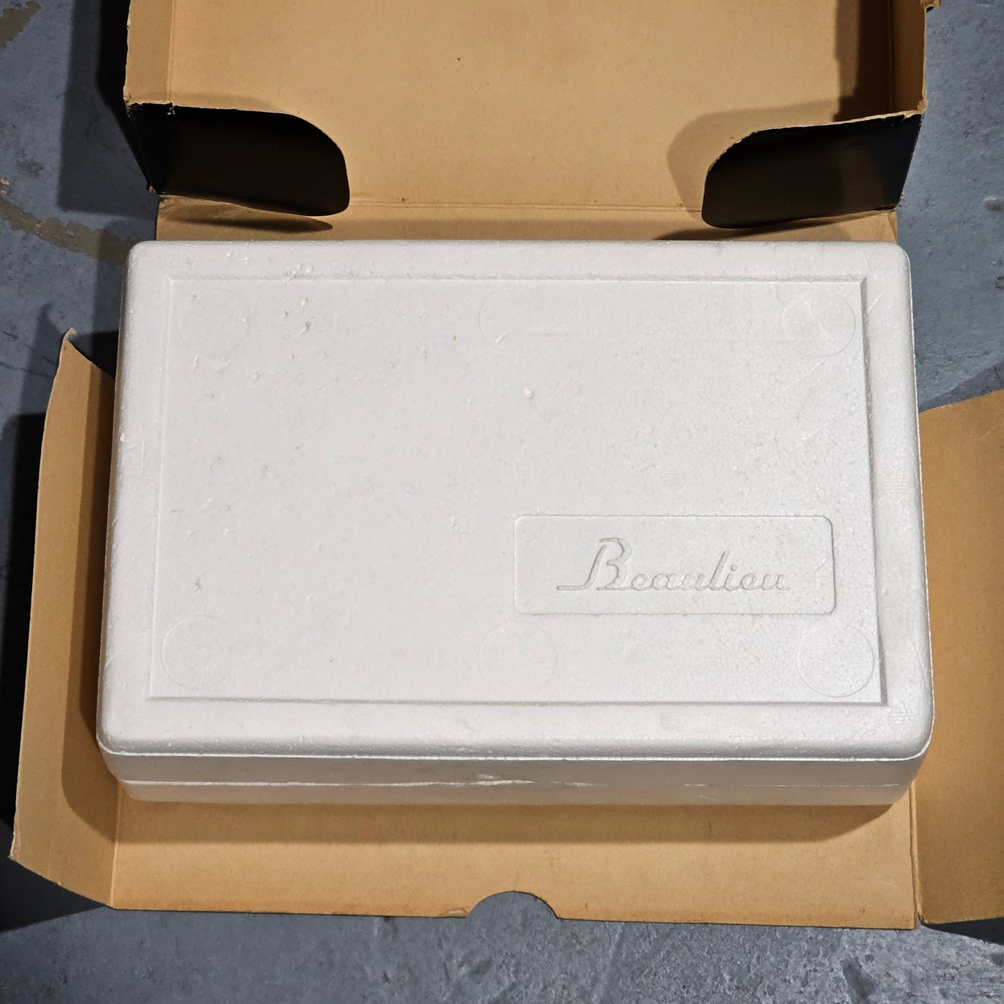Beaulieu R-16 200' Magazine New In Box S# C103507