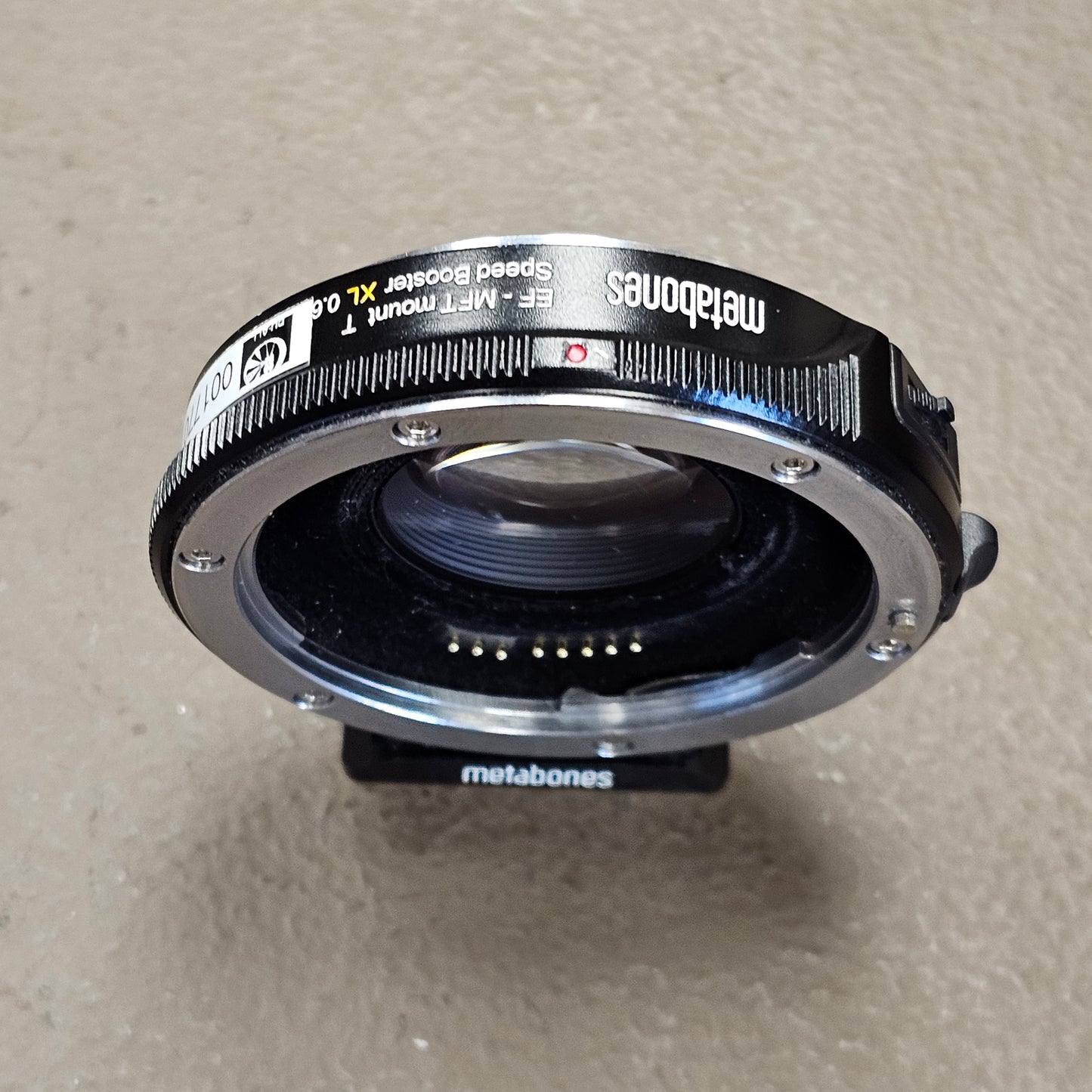 Metabones EF-MFT mount T Speed Booster XL 0.64x S# 25B000869