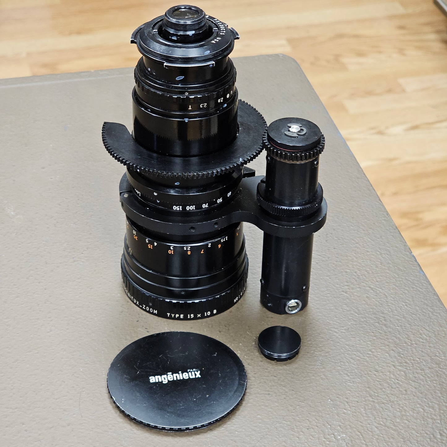 Angenieux 10-150mm T2.3 Type 15 x 10B Zoom Lens in CP-16 Mount S# 1414135