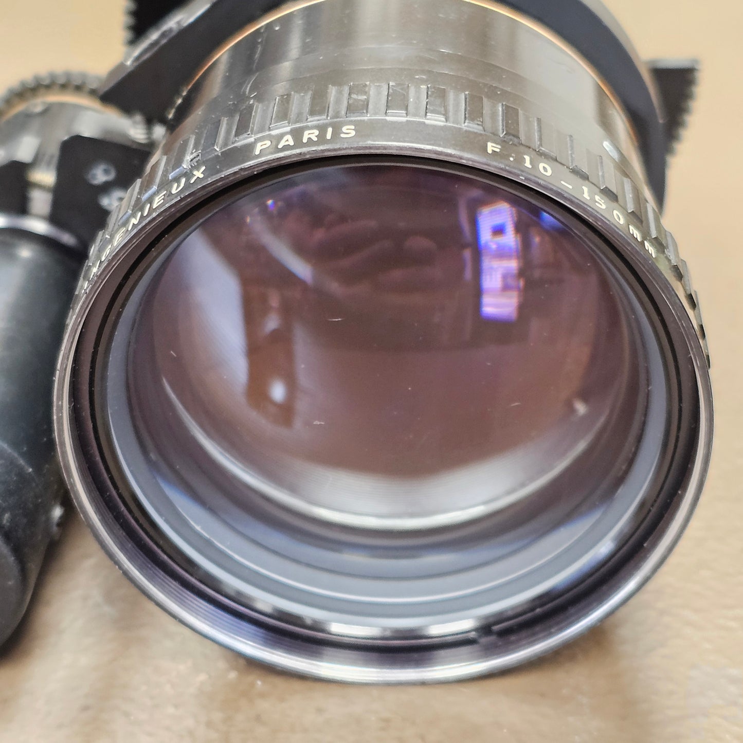 Angenieux 10-150mm T2.3 Type 15 x 10B Zoom Lens in CP-16 Mount S# 1414135