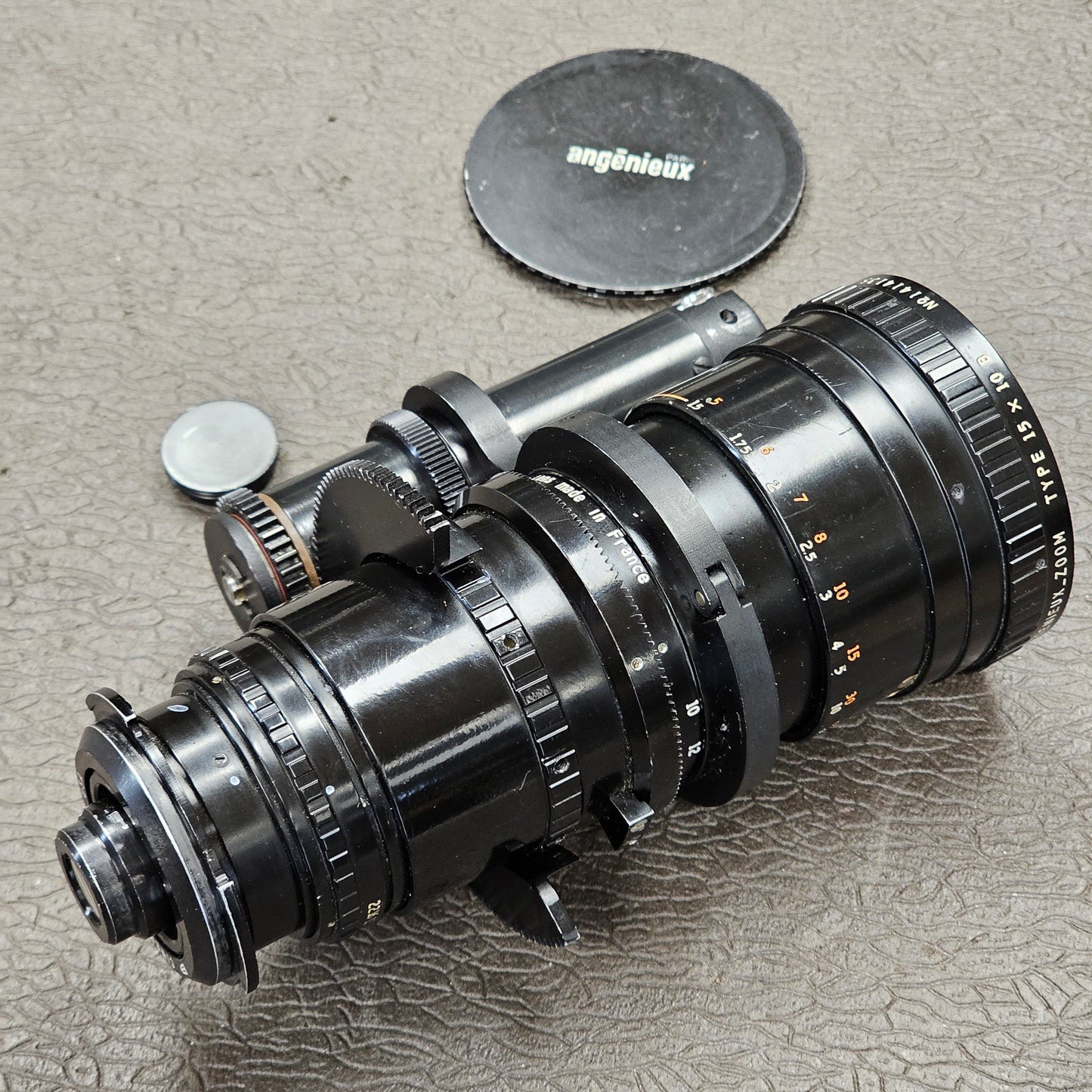 Angenieux 10-150mm T2.3 Type 15 x 10B Zoom Lens in CP-16 Mount S# 1414135