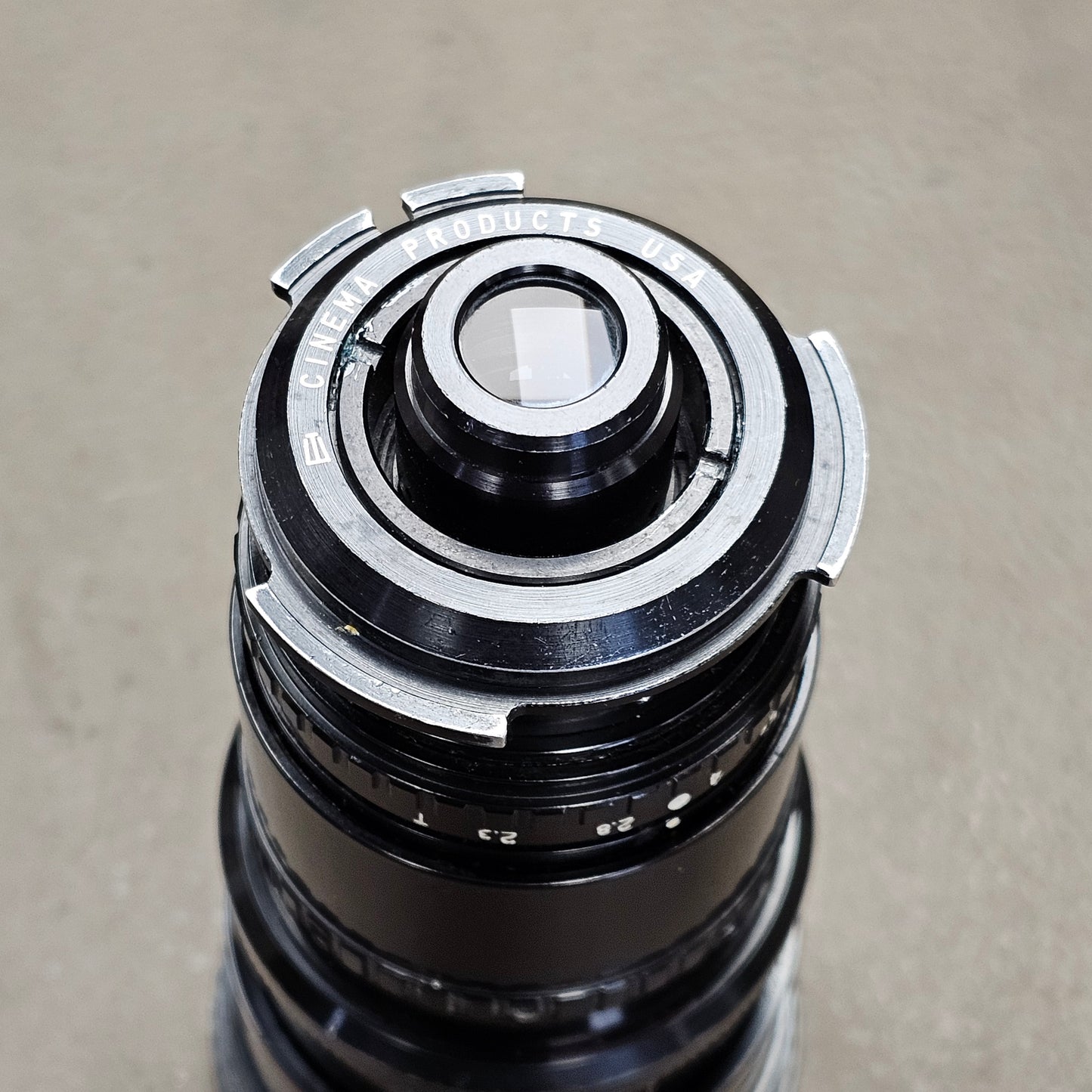 Angenieux 10-150mm T2.3 Type 15 x 10B Zoom Lens in CP-16 Mount S# 1413891