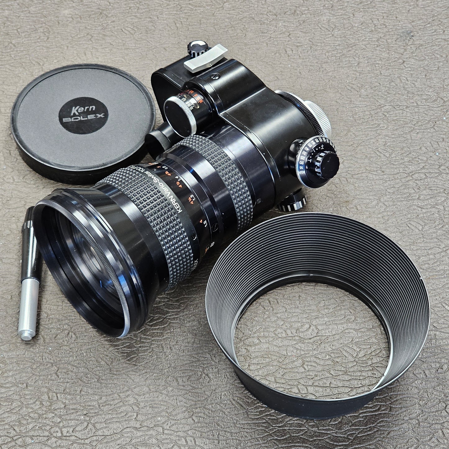 Kern Vario-Switar 100 PTL 12.5mm-100mm f2 Multicoated C-Mount Zom lens S# 1120621