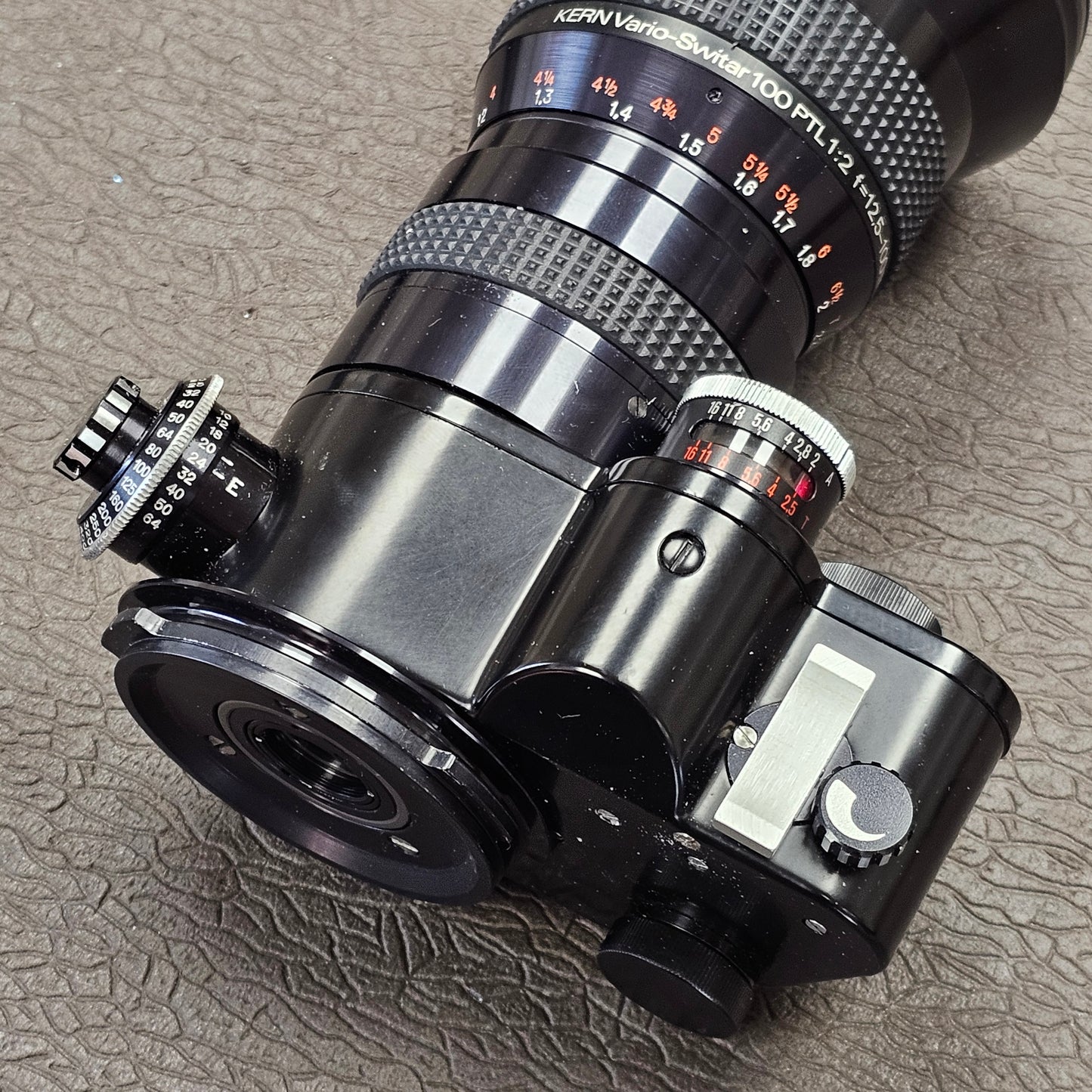 Kern Vario-Switar 100 PTL 12.5mm-100mm t2.5 Multicoated Zoom lens in Bolex Bayonet Mount S# 1120576