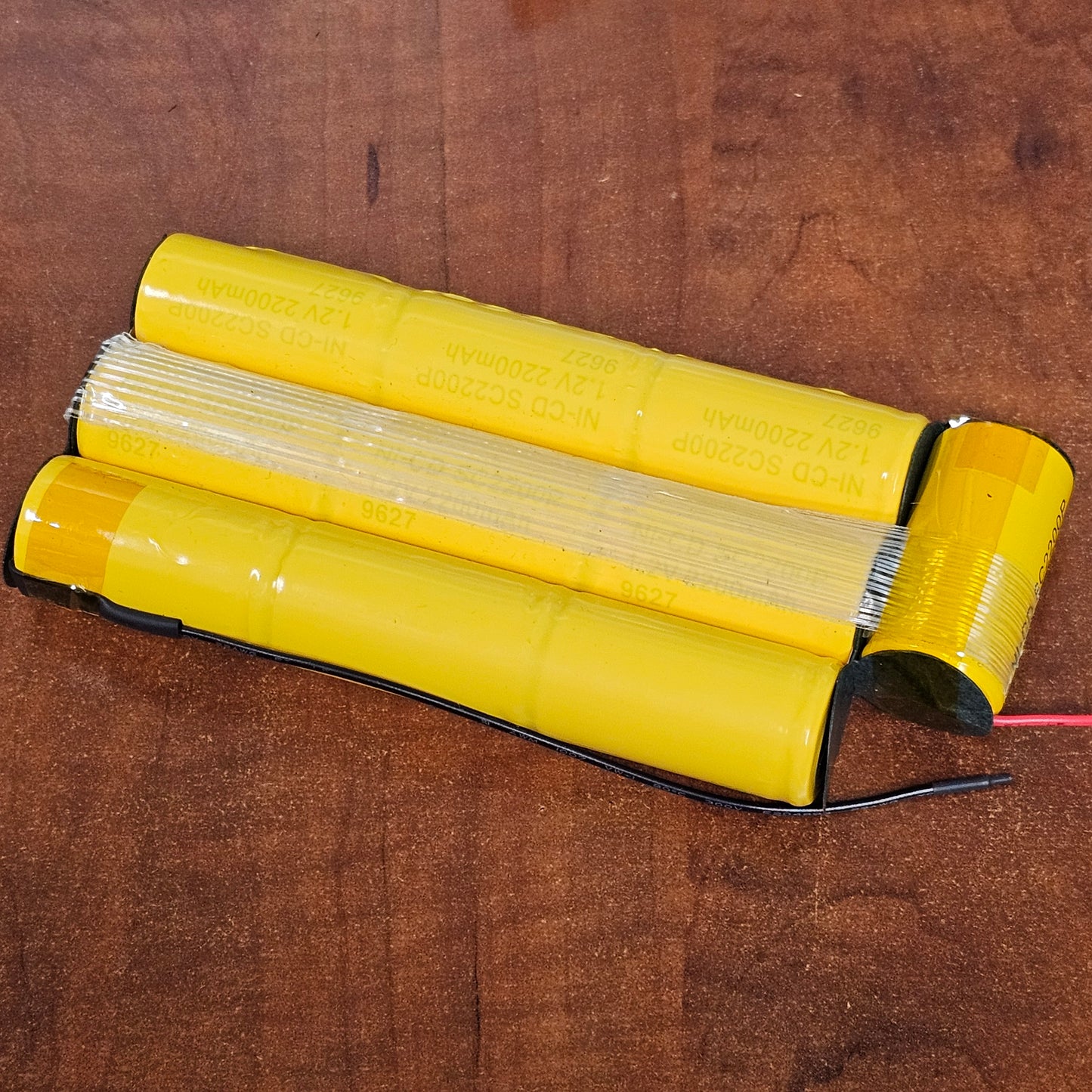Aaton 12 Volt 2200Mah Ni-CD On-Board Recell