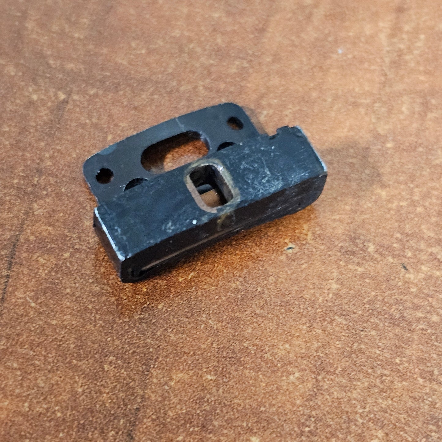 Arriflex 16BL Blimp Housing Lens Zoom Mount ( Middle )