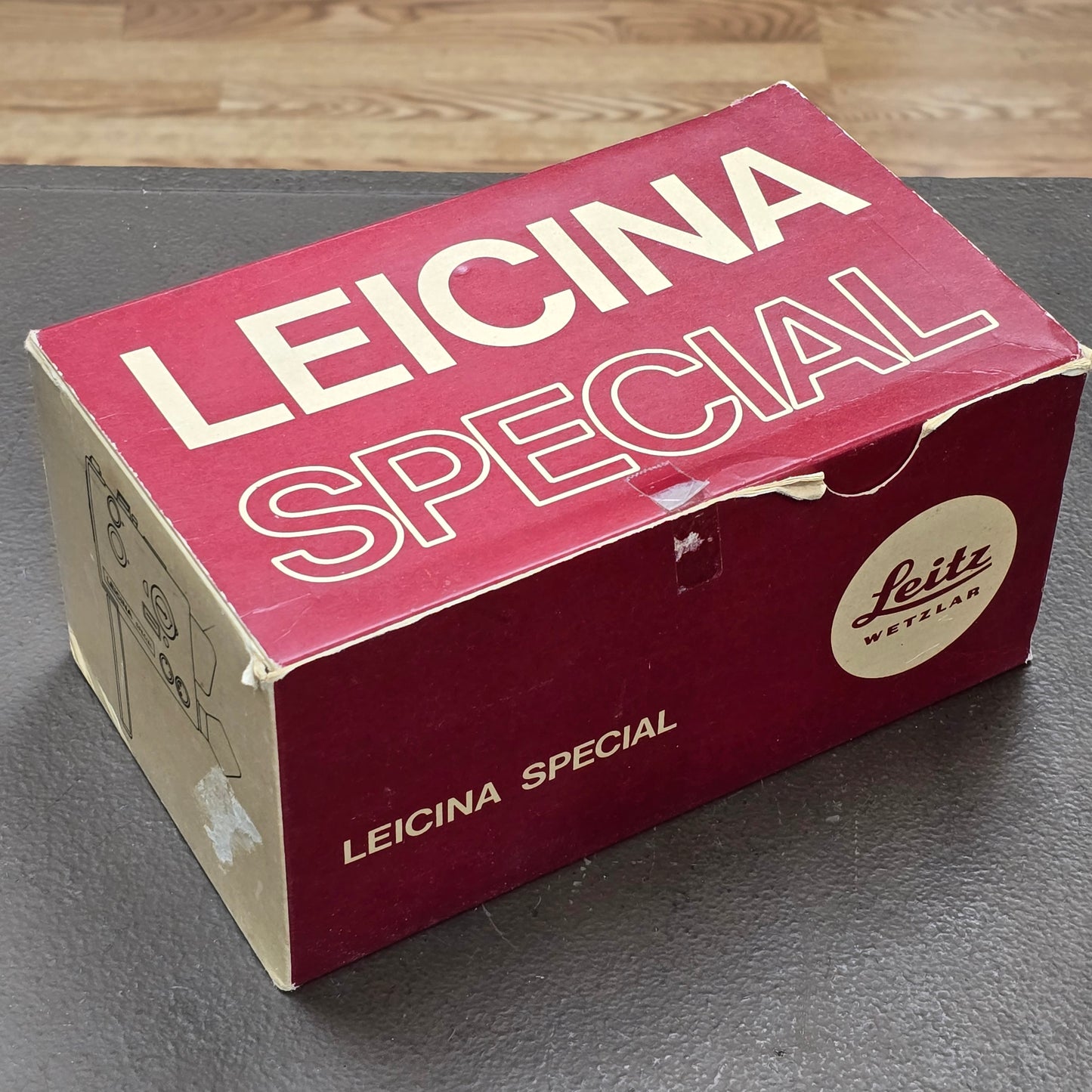 Leicina Special Super 8mm Camera S# 083417 with Optivaron 6-66mm Zoom lens S# 12424960