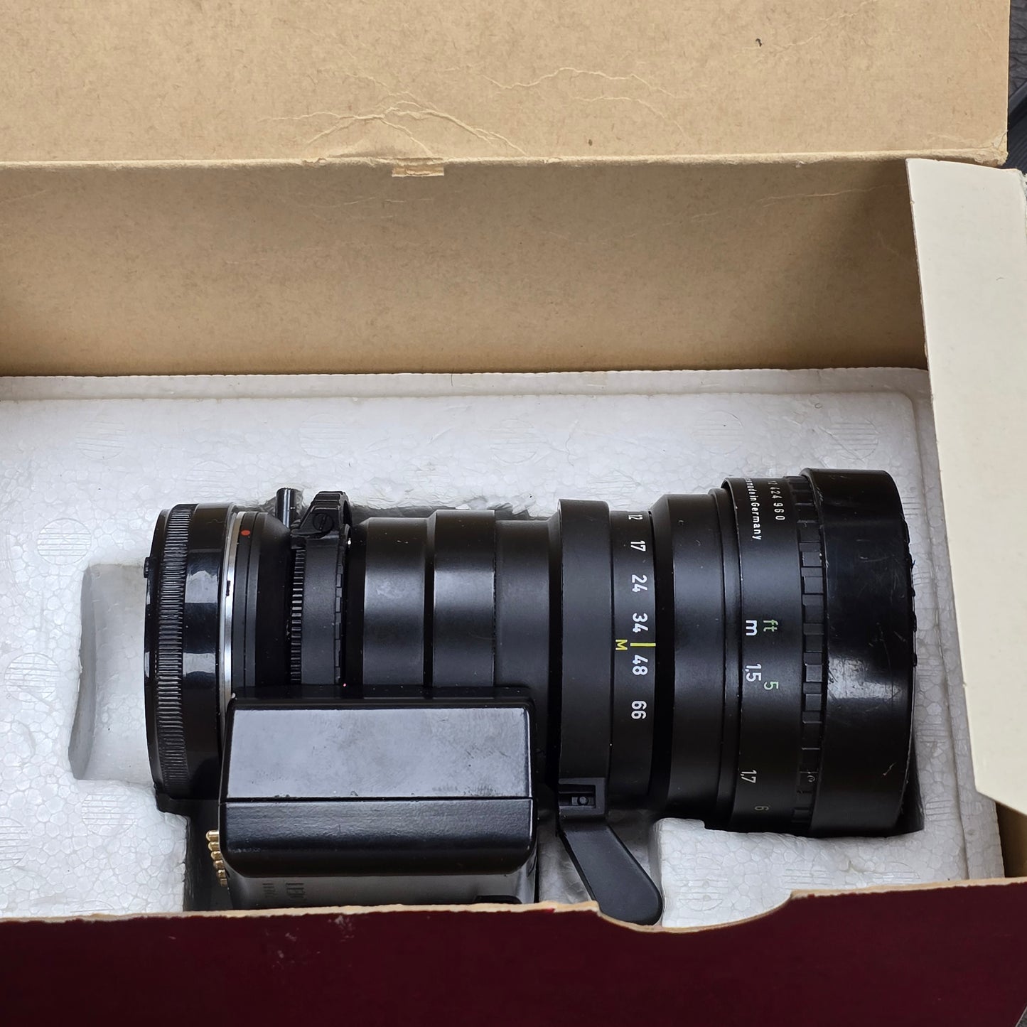 Leicina Special Super 8mm Camera S# 083417 with Optivaron 6-66mm Zoom lens S# 12424960