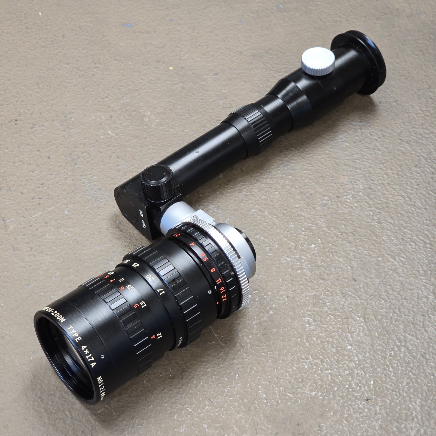 Angenieux 17-68mm f2.2 C-Mount Zoom lens Type 4x17A With Dogleg Viewfinder S# 1219849