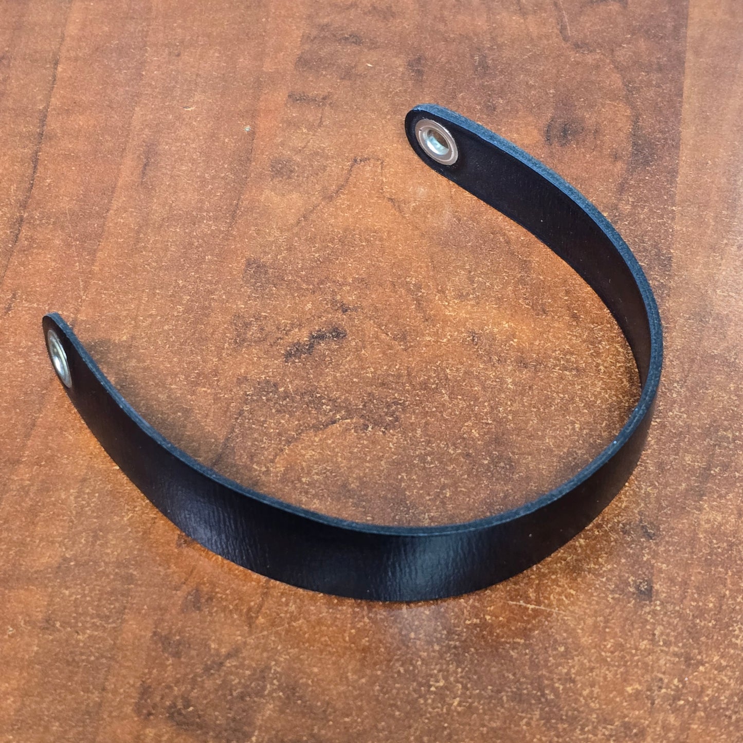 Beaulieu R-16 Top Leather Strap for Earlier Model Cameras