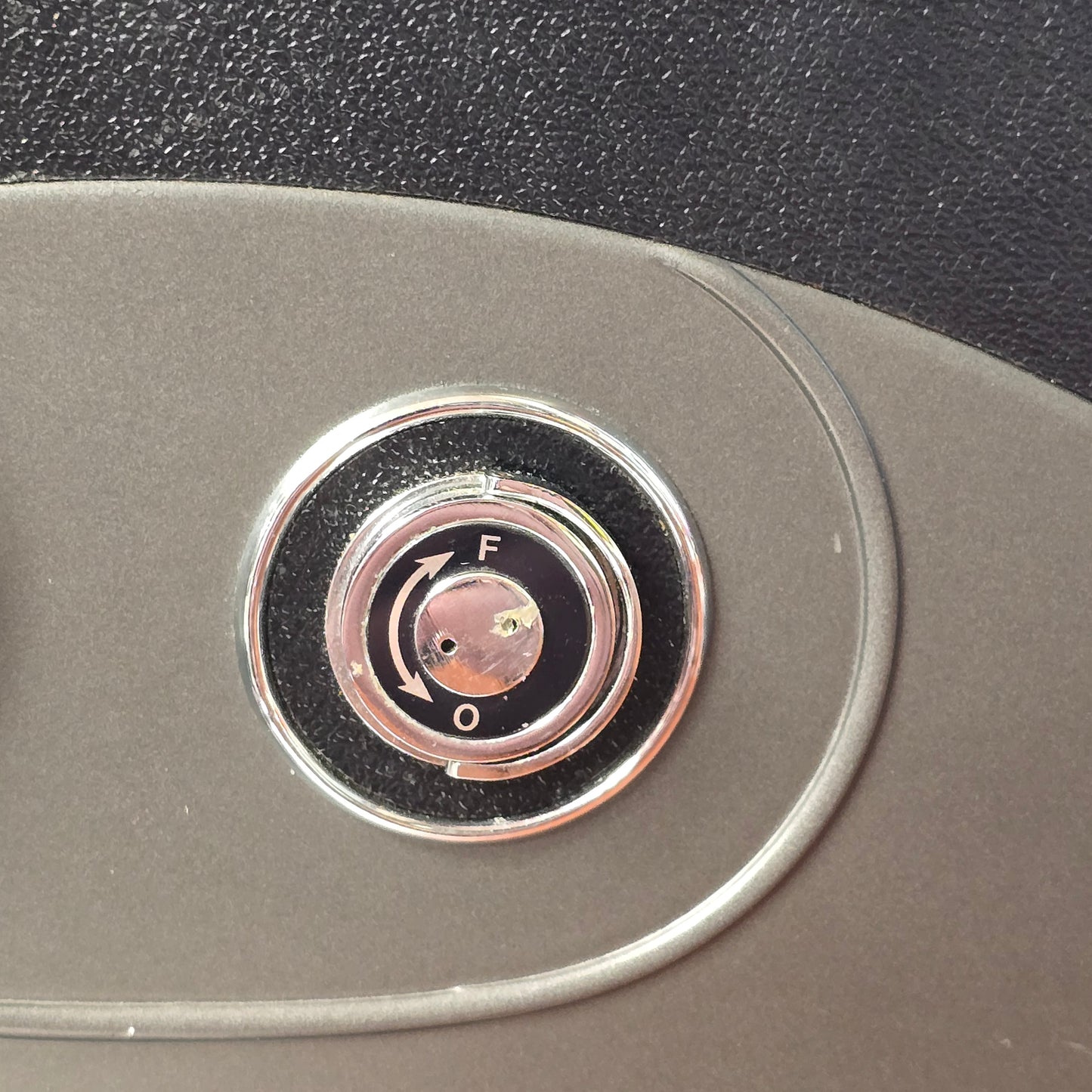 Beaulieu R-16 Door Knob Lever