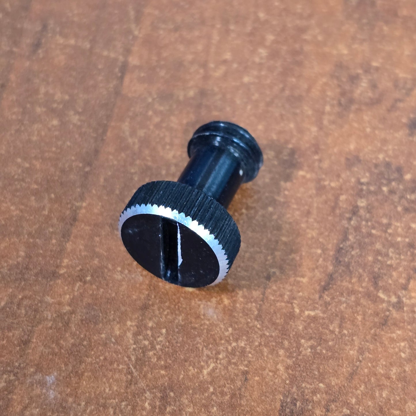 Beaulieu R-16 (3/8x16) Tiedown Screw to Secure Powergrip