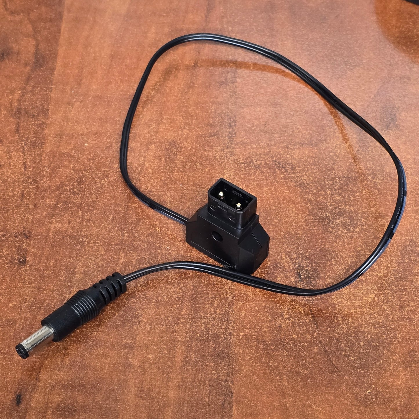 D-Tap to 5.5mm Male DC Barrel Power Cable