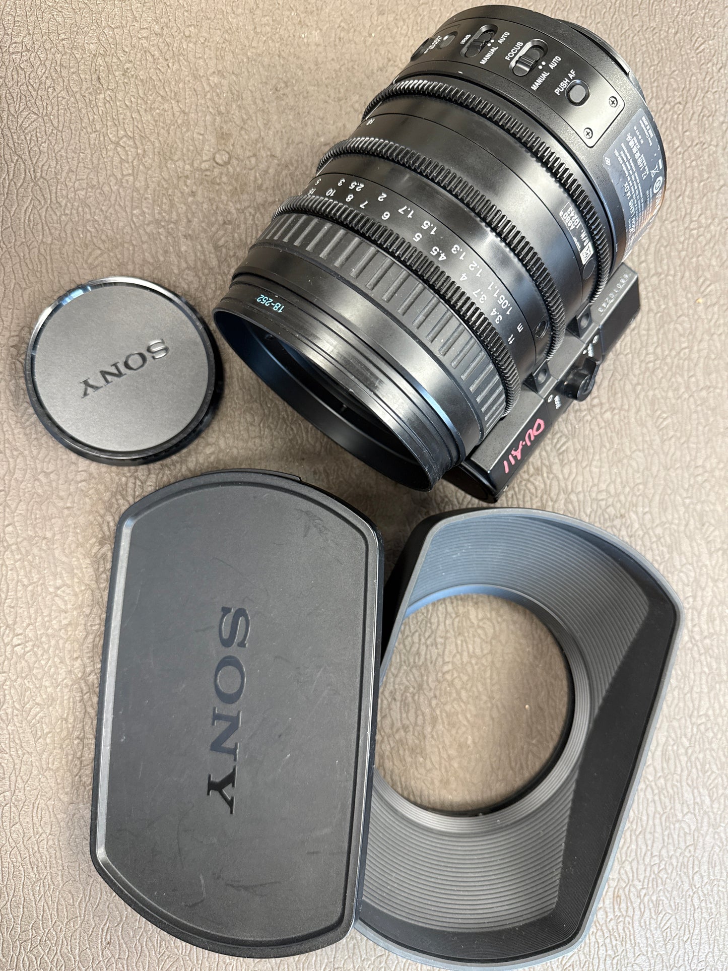 Sony SCL-Z18X140 FZ Mount 14X Power Zoom Lens S# 10243