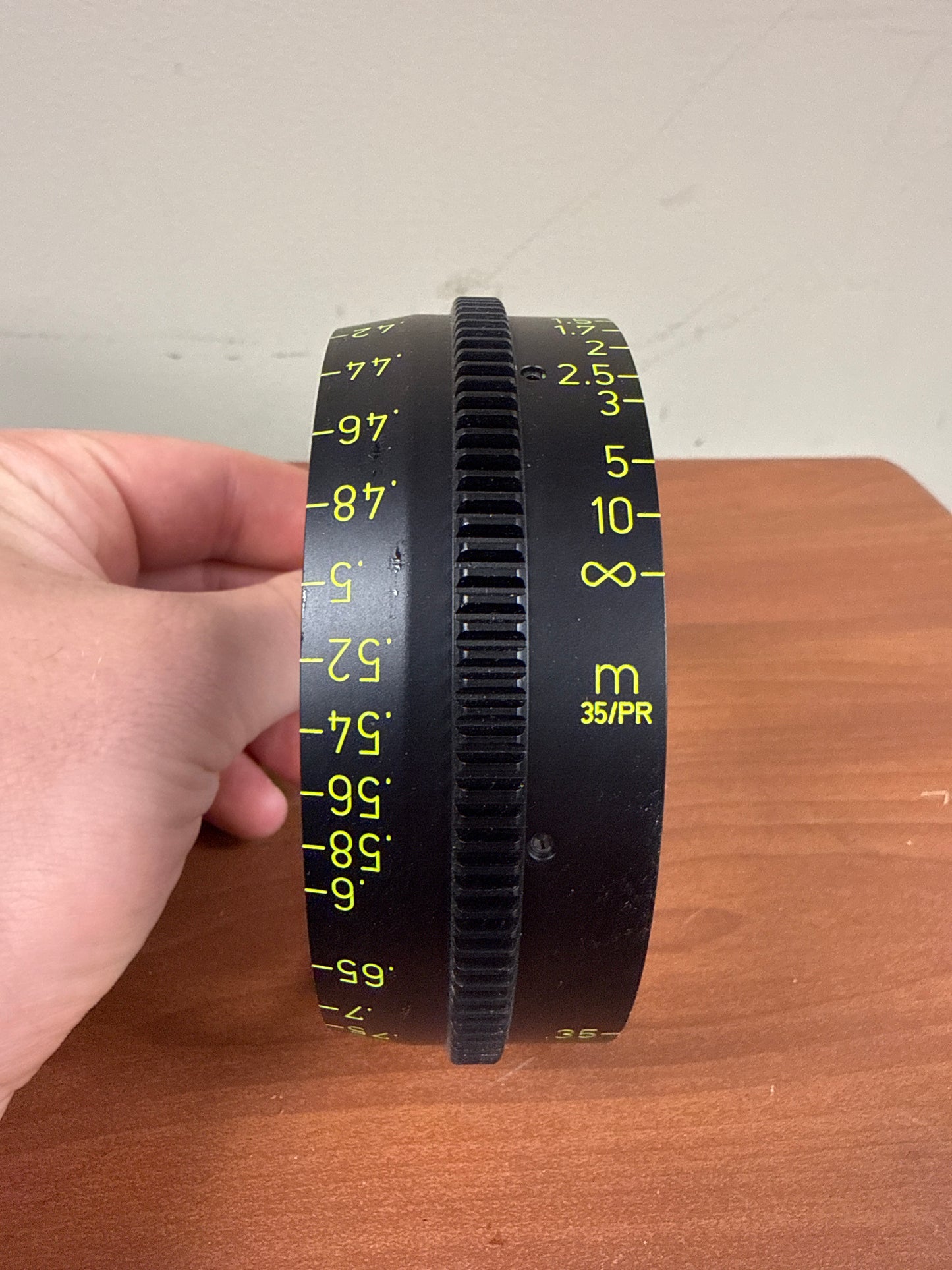 ARRI Ultra 16 Lens m35/PR Metric Scale Ring for ARRI Ultra 16 Lens
