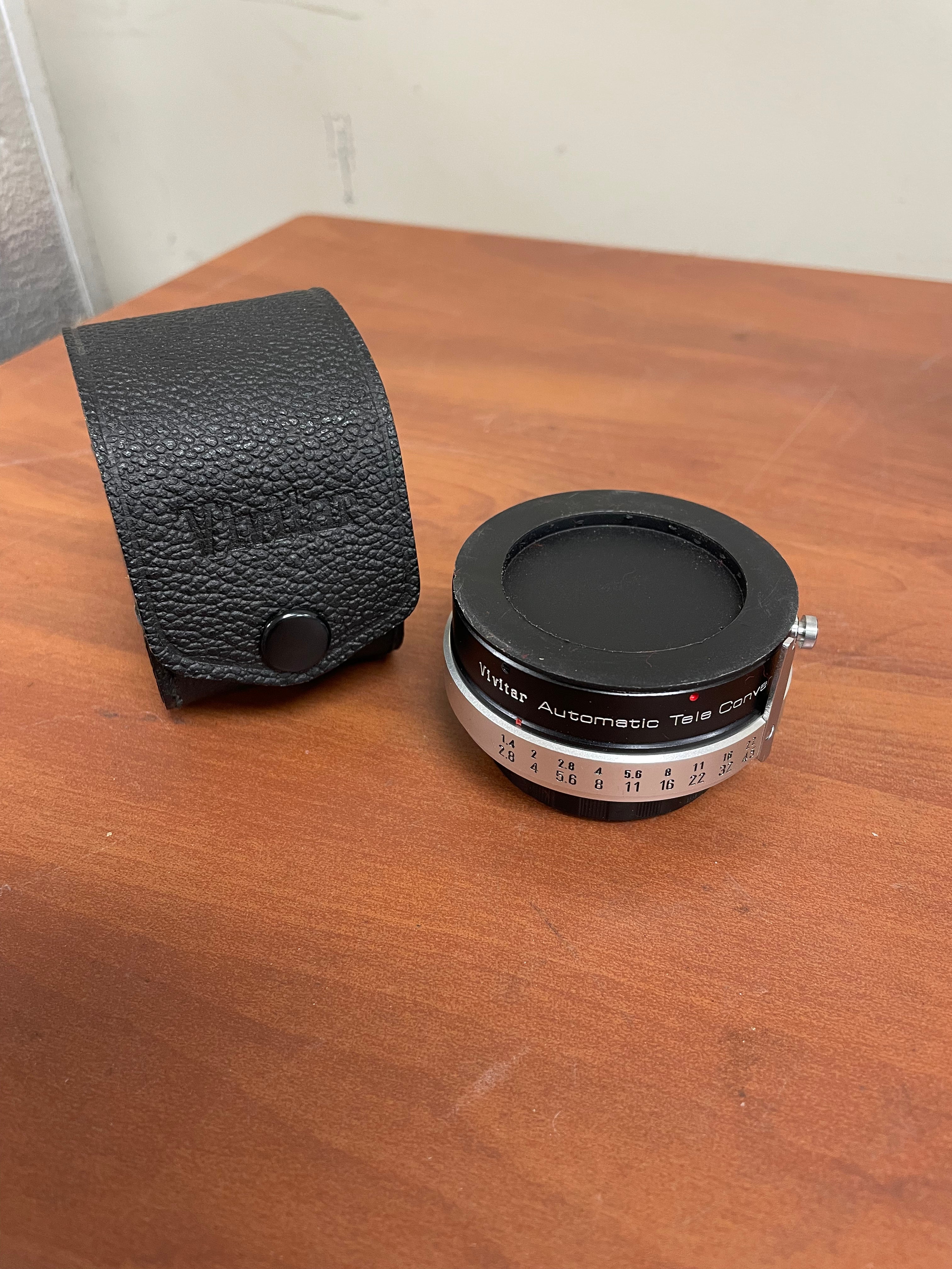 Vivitar Automatic Tele Converter 2x-5 w/ Caps, Case, Lens Made In