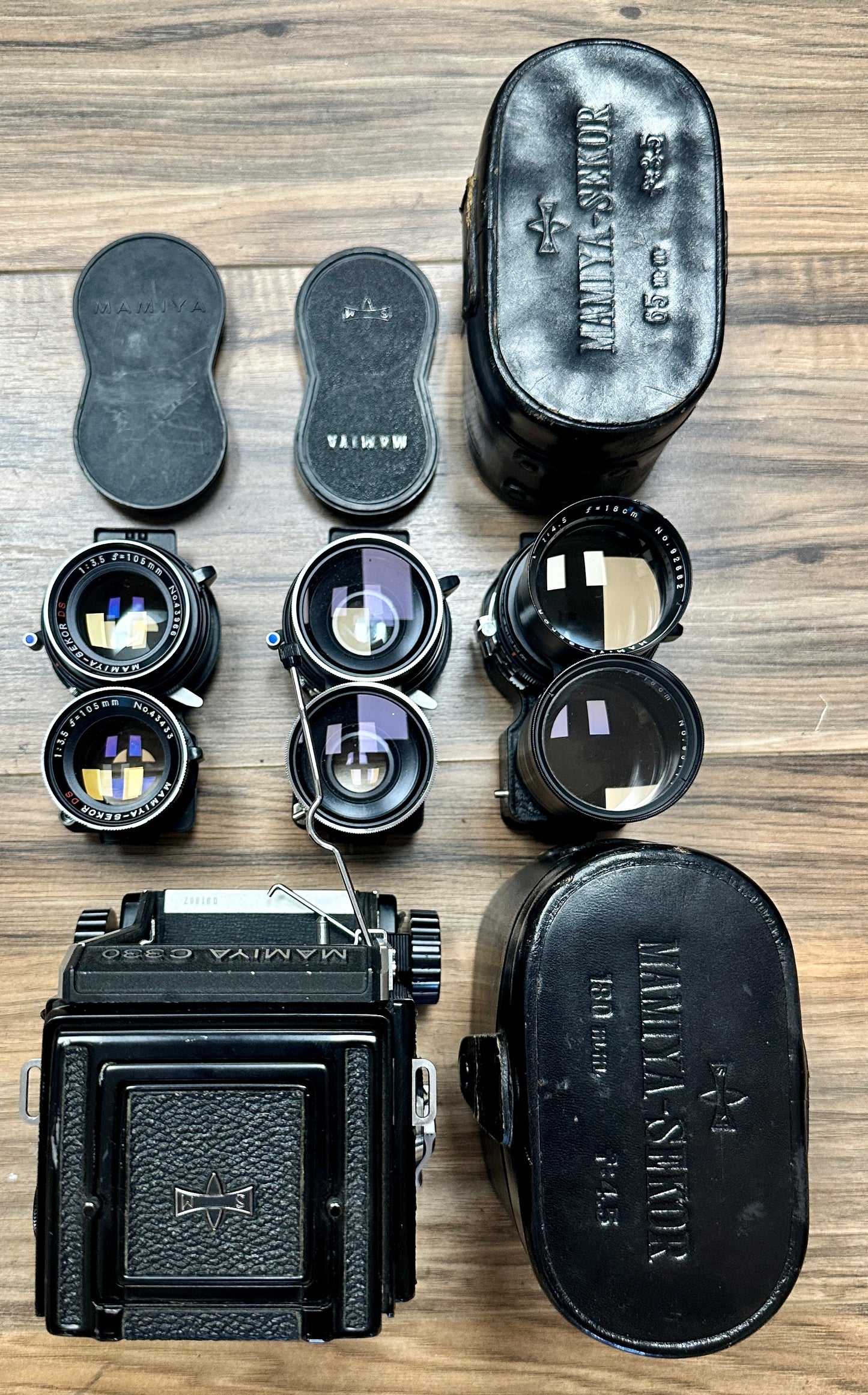 MAMIYA C330 Professional with MAMIYA-SEKOR DS F/3.5 105mm S# 43433 and 43966, MAMIYA-SEKOR F/3.5 65mm S# 5790412, TIFFEN 49mm F/4.5 S# 92682 and 95114
