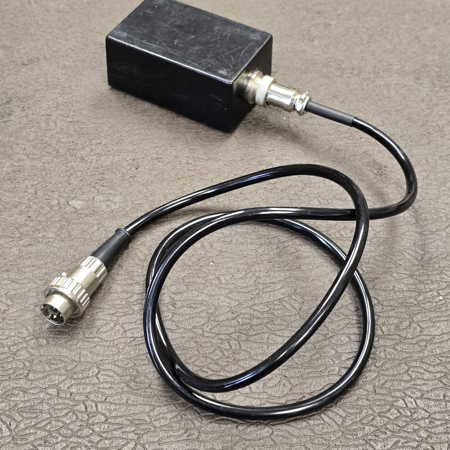 Beaulieu R-16 Power cable (3-pin DIN Male - 4-pin)