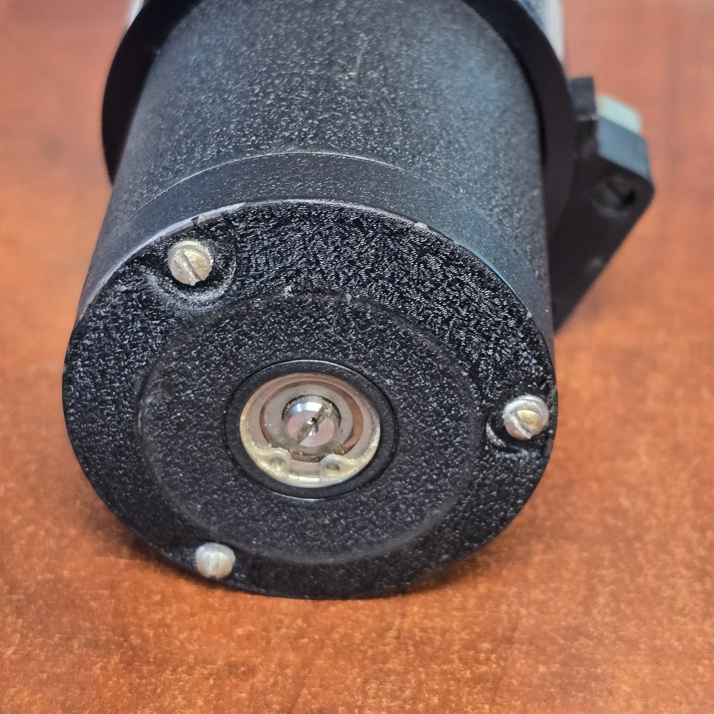 Arriflex 16BL DOM 24FPS Crystal Sync Motor with 24B 60 Gear S# 190