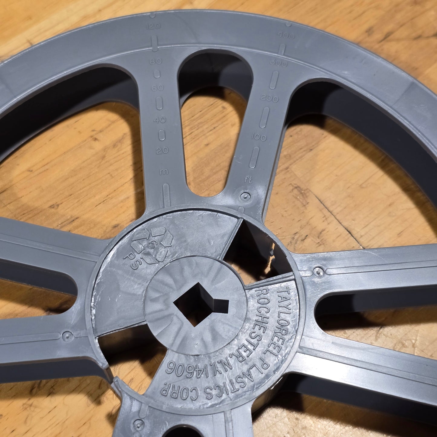 Tayloreel 16mm 400' Plastic Film Reel