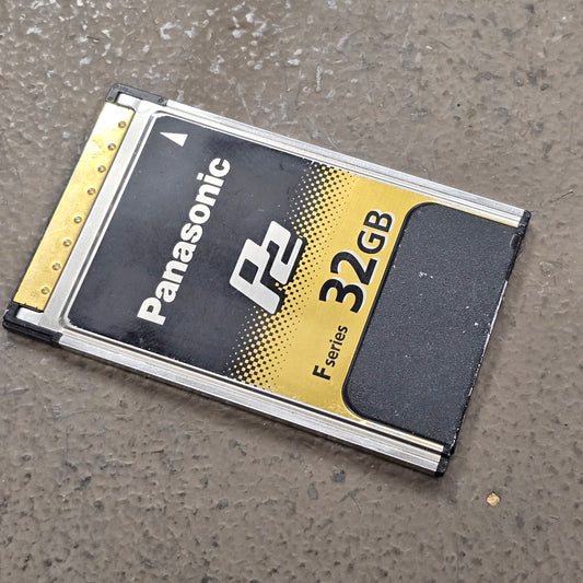 Panasonic 32GB F series P2 Card ( AJ-P2E032FG ) S# AAX12G0834