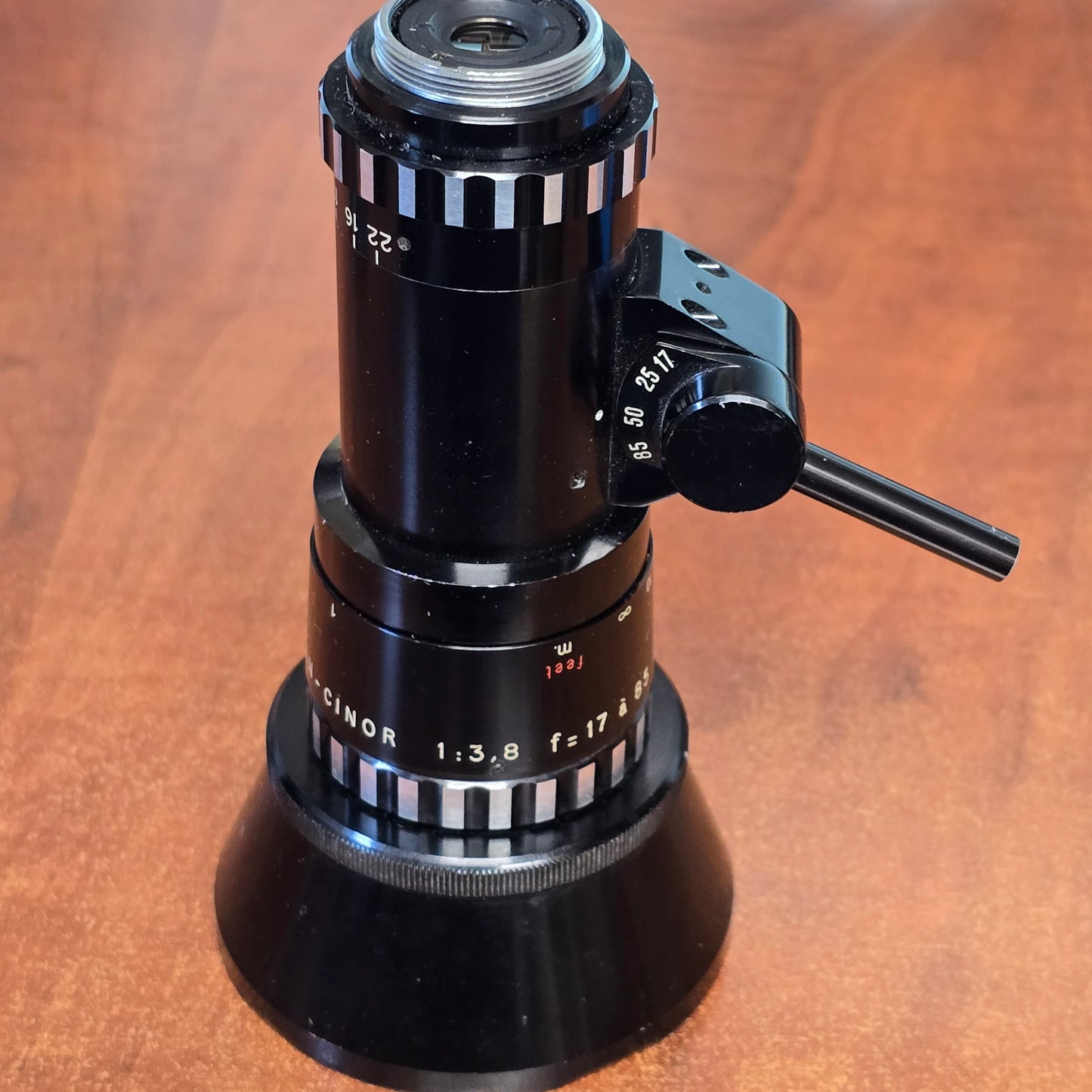 Som Berthiot Pan Cinor Zoom Stick