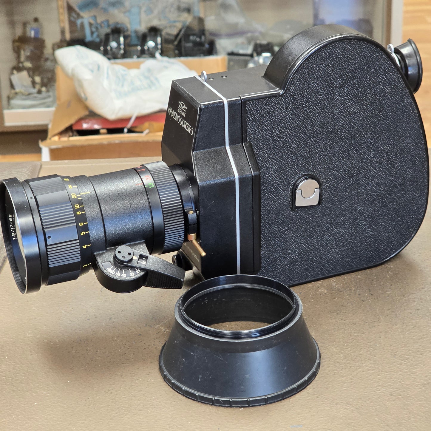 Krasnogorsk K-3 Reg 16mm Arri Standard / Bayonet Mount Camera Body with Meteor 5-1 17-69mm f1.9 Zoom lens