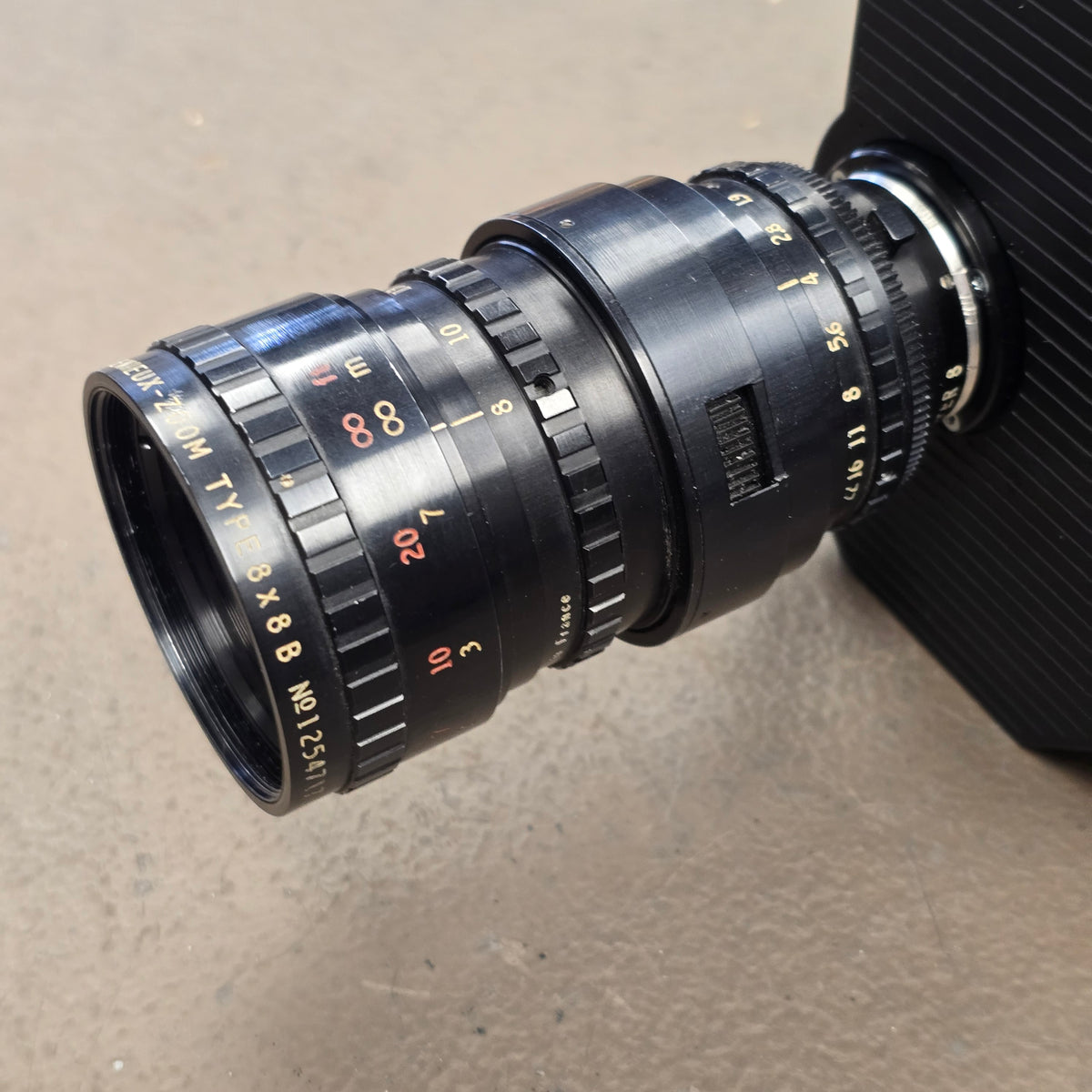 Angenieux 8-64mm f1.9 Zoom Lens Type 8x8B C-Mount for Super 8mm Cameras S# 1254717