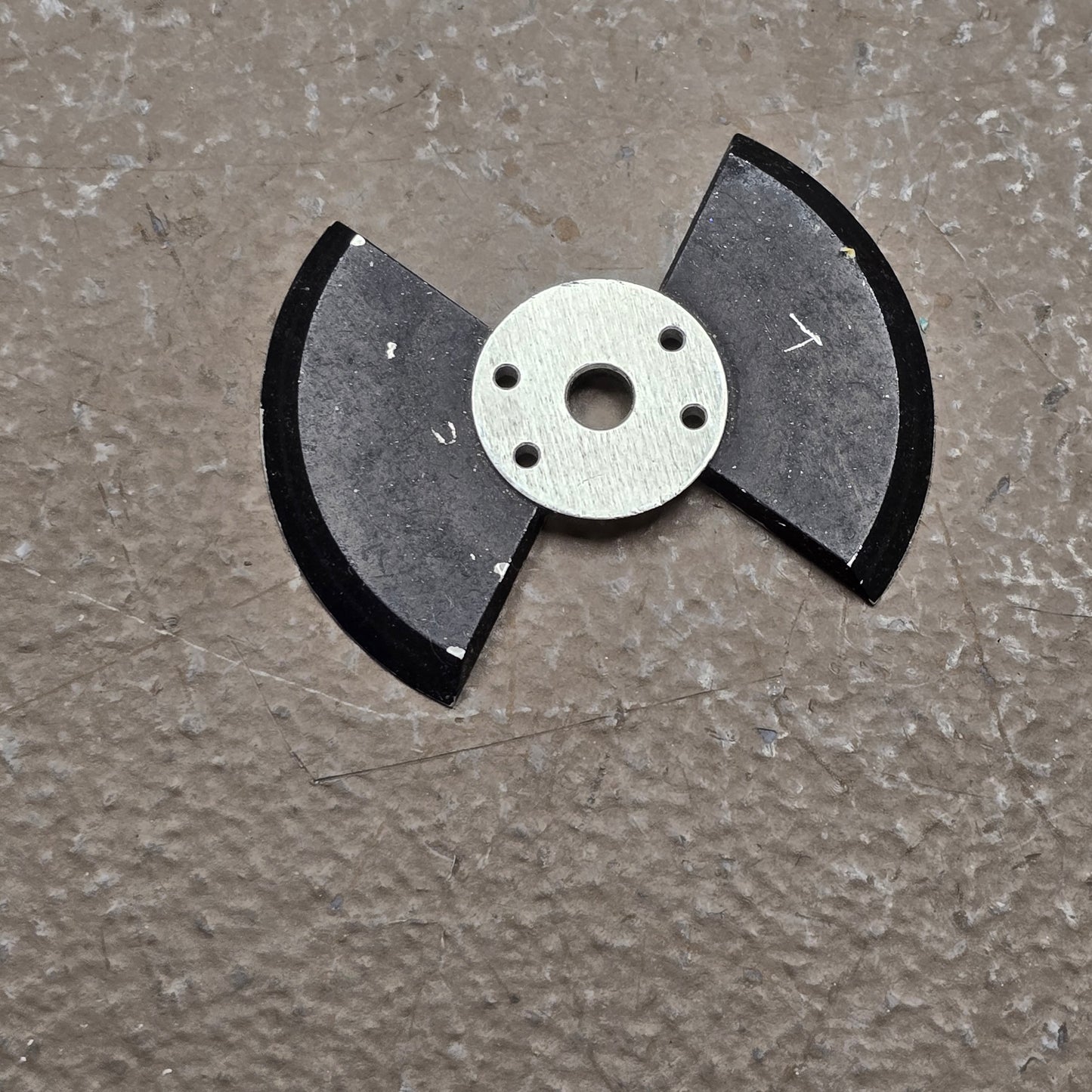 Cinema Products CP-16 Bowtie Shutter (USED)