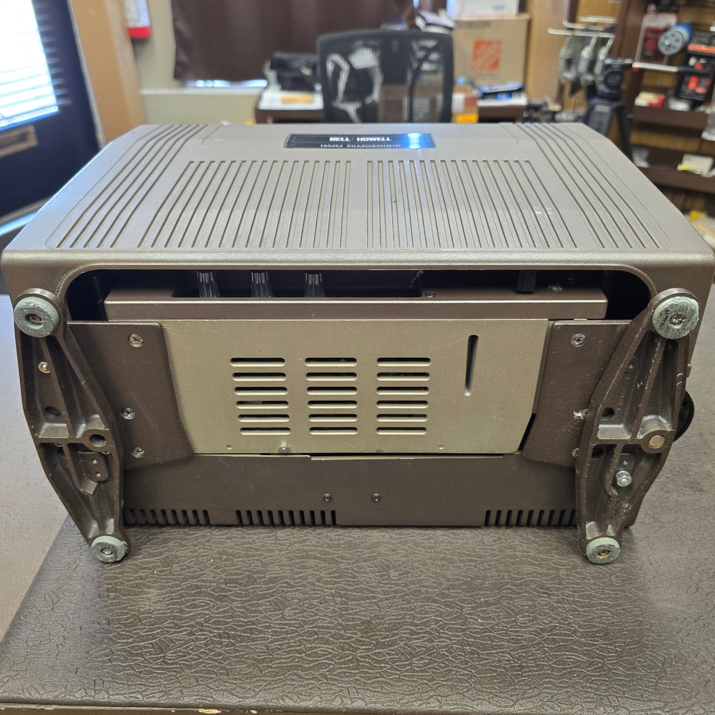 Eiki / Bell & Howell 3580 Super SLim Slotload 16mm FilmoSound Projector S# 43114
