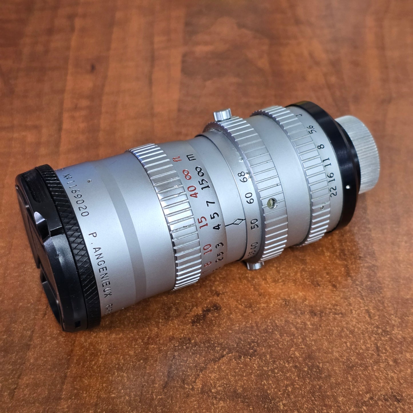 Angenieux 17-68mm f2.2 C-Mount Zoom lens Type L2 (Silver Version) S# 1169020
