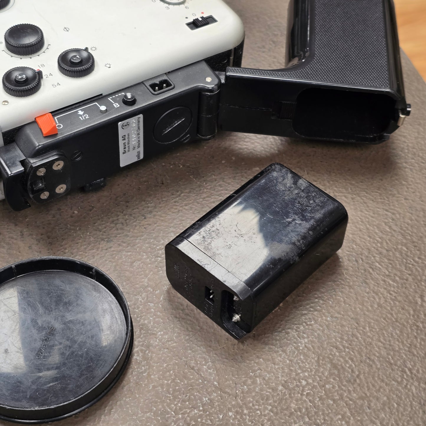Nizo 801 Super 8mm Camera Package S# 1102763