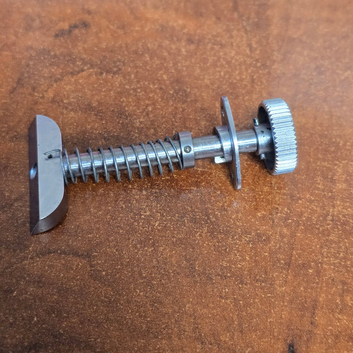 Arri 16BL Magaine Locking assembly ( Used )