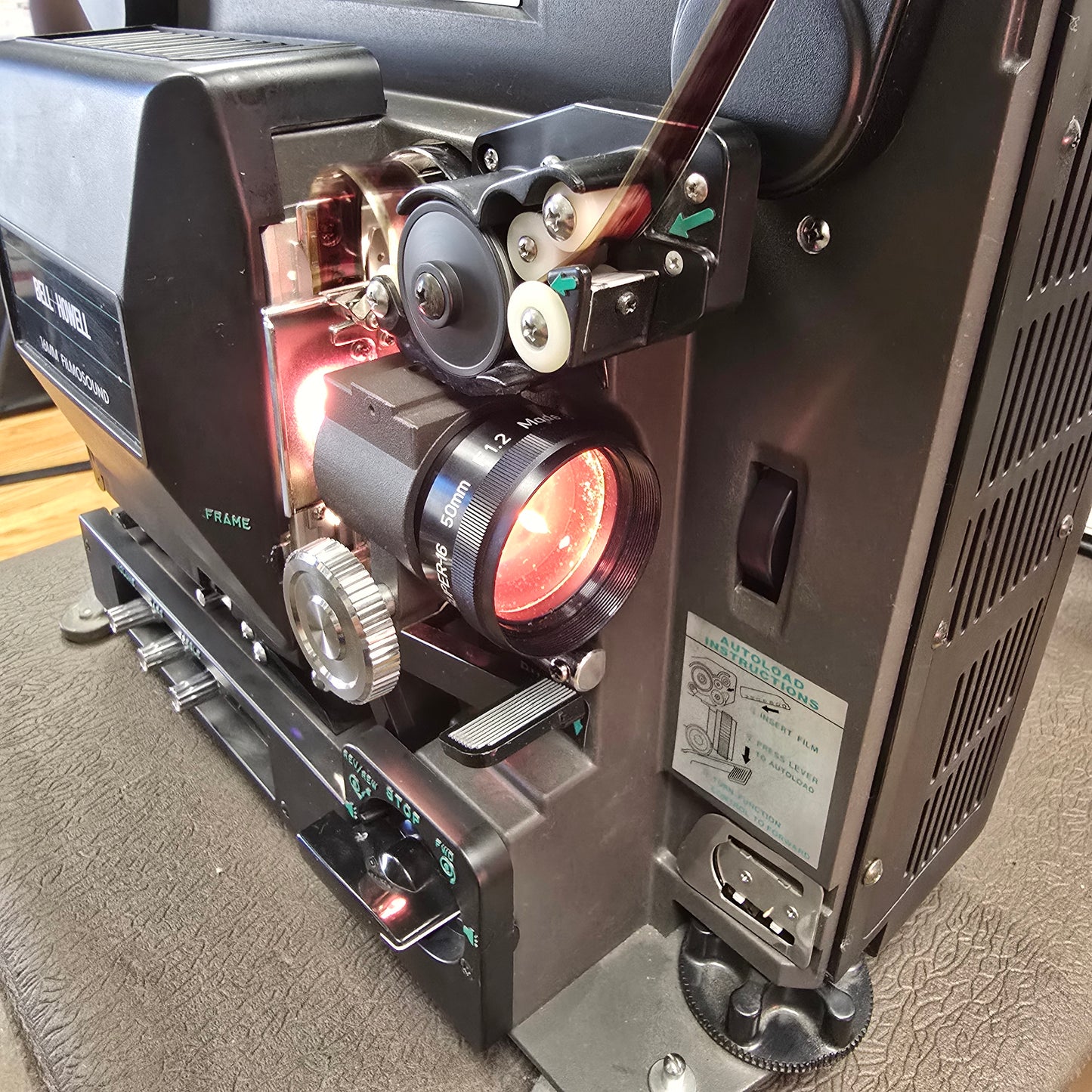 Eiki / Bell & Howell Filmosound 3585 16mm Autoload Sound Projector S# 12008