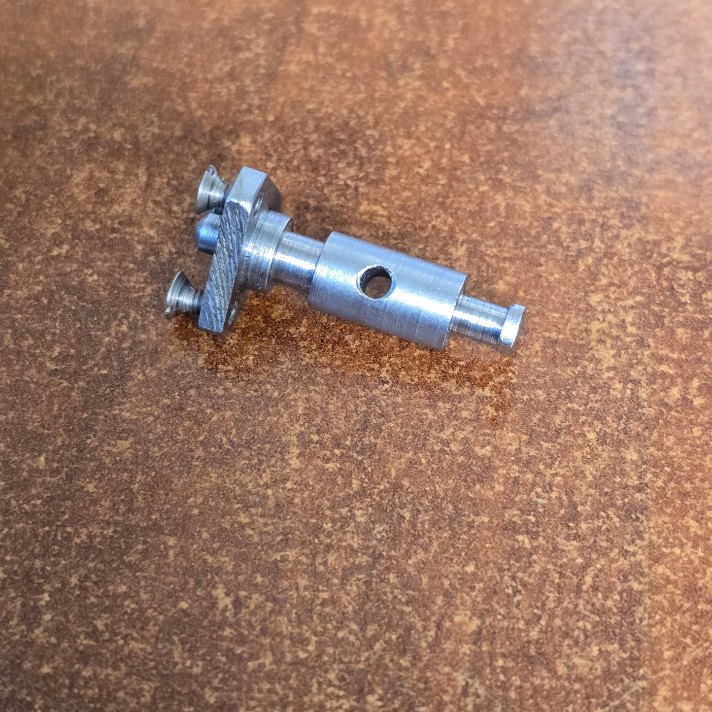 Krasnogorsk K-3 Door Catch for Midrib