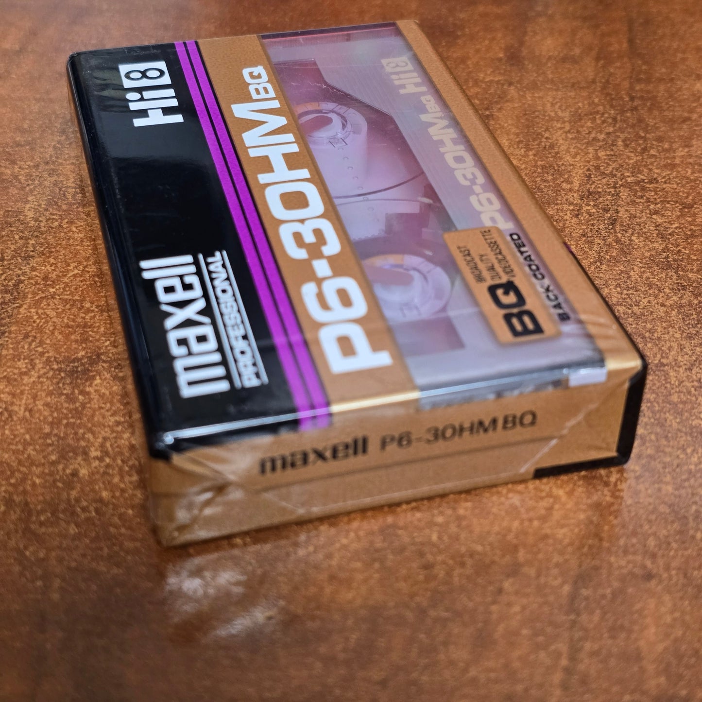 Maxell Professional Hi8 Tape 30 Minutes P6-30HMBQ