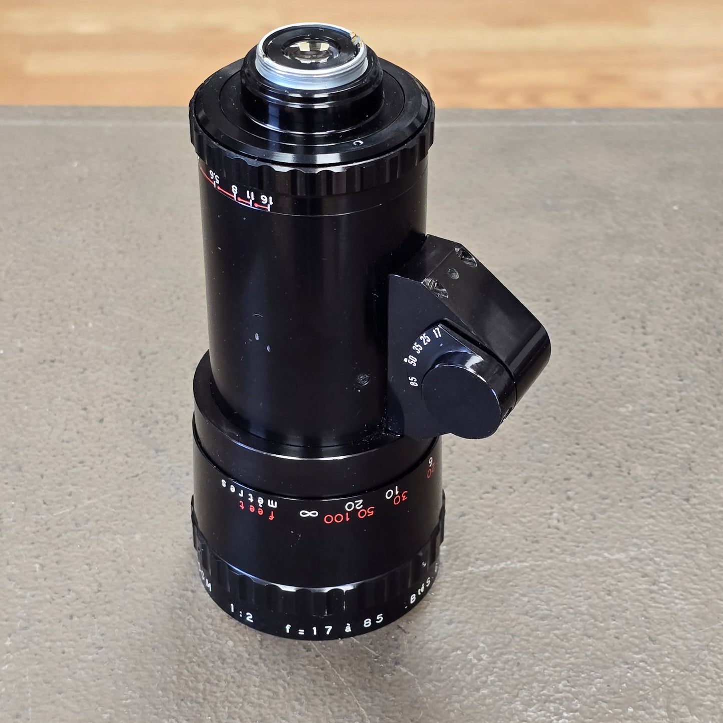 Som Berthiot Paris 17-85mm t/2.66 C-Mount Zoom Lens S# T52410