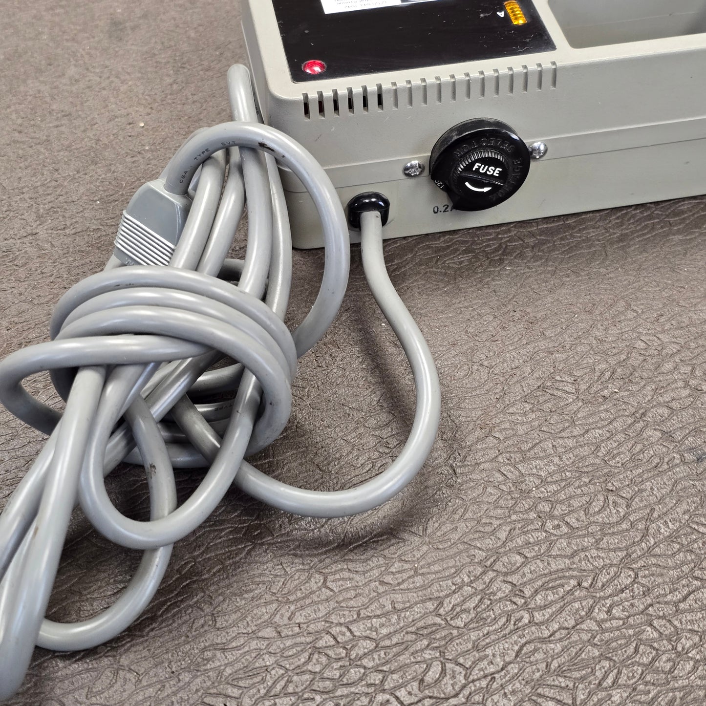 Canon S-12 Dual 12 volt battery charger S# 002107