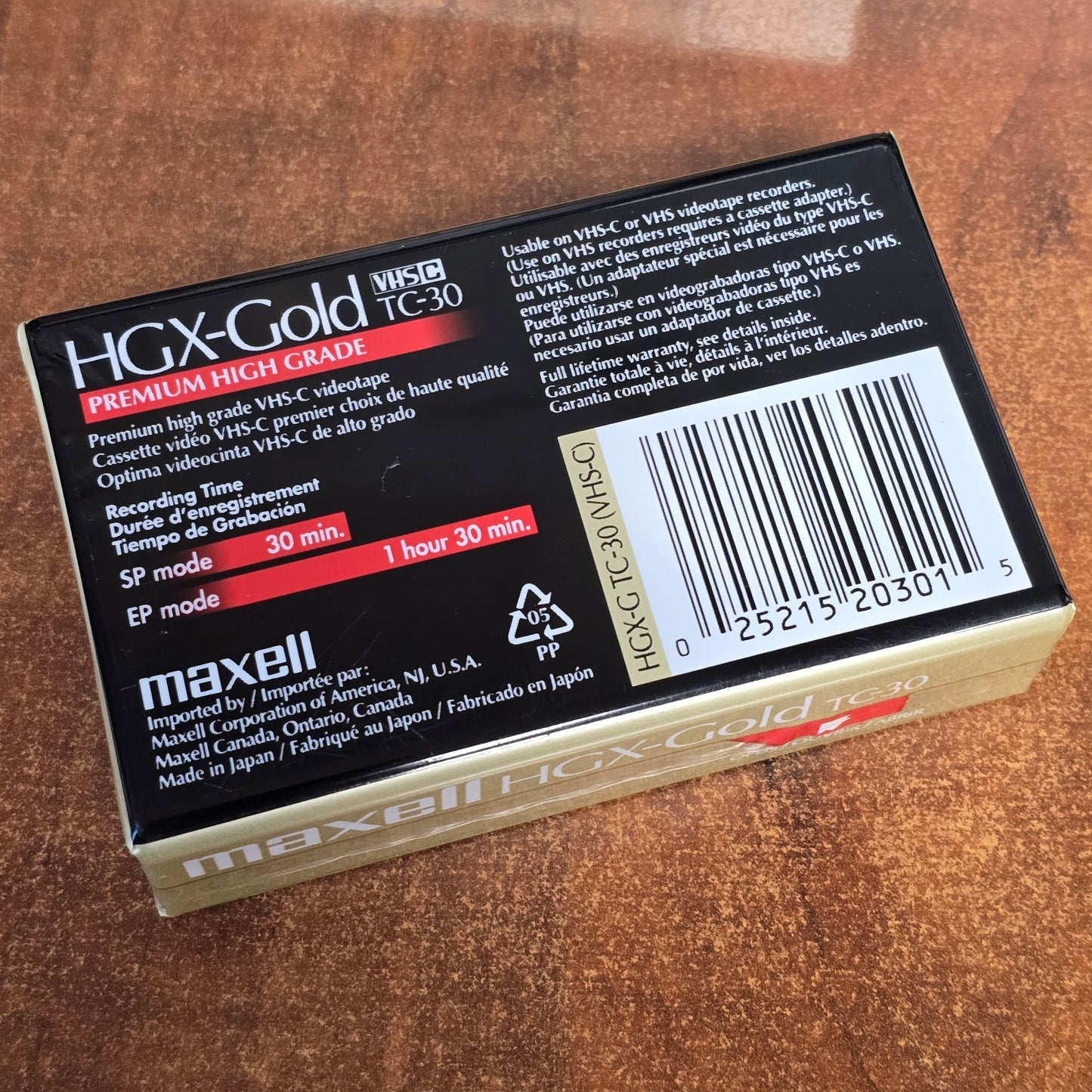 Maxell VHS-C HGX-GOLD TC-30