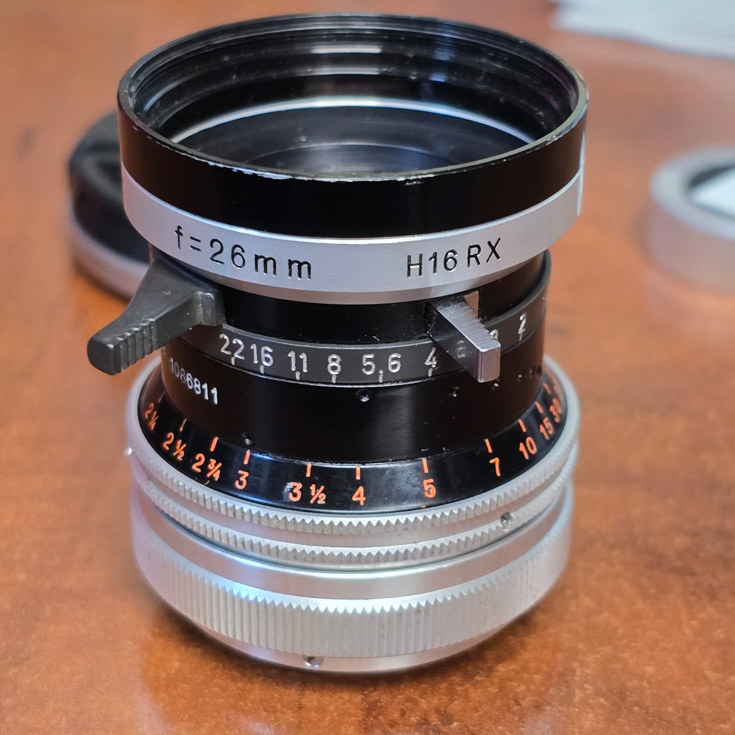Switar 26mm Macro Preset f/1.1 H16 RX C-Mount Lens S# 1086811
